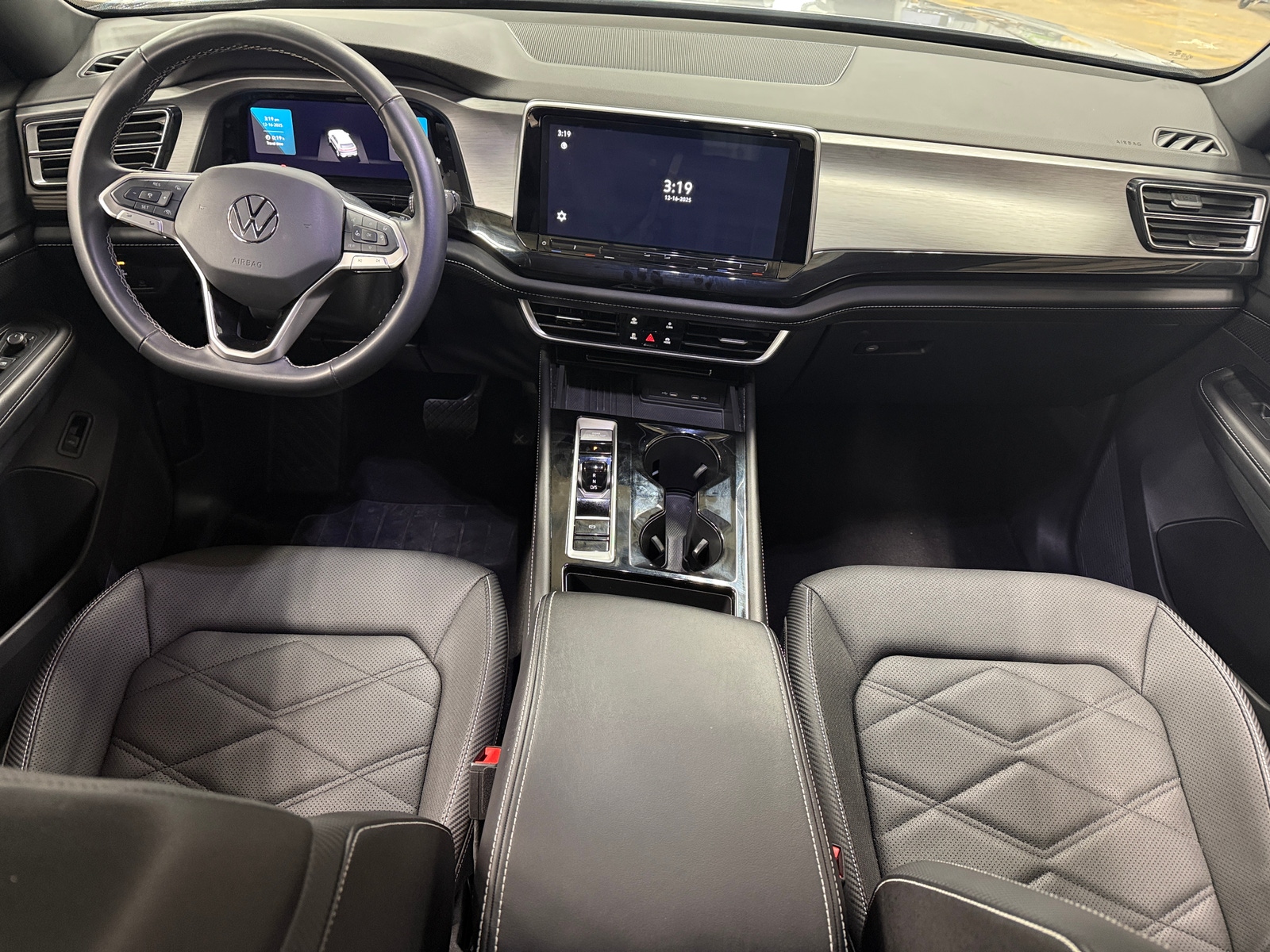 Thumbnail: 2025 Volkswagen Atlas - 2