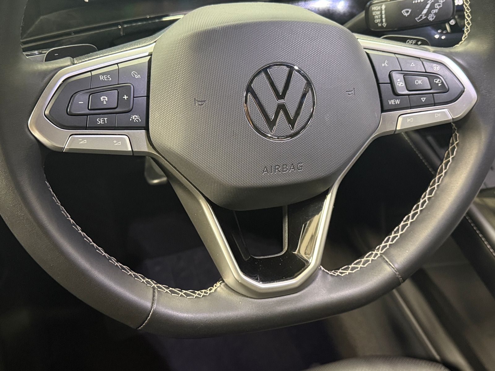 Thumbnail: 2025 Volkswagen Atlas - 4