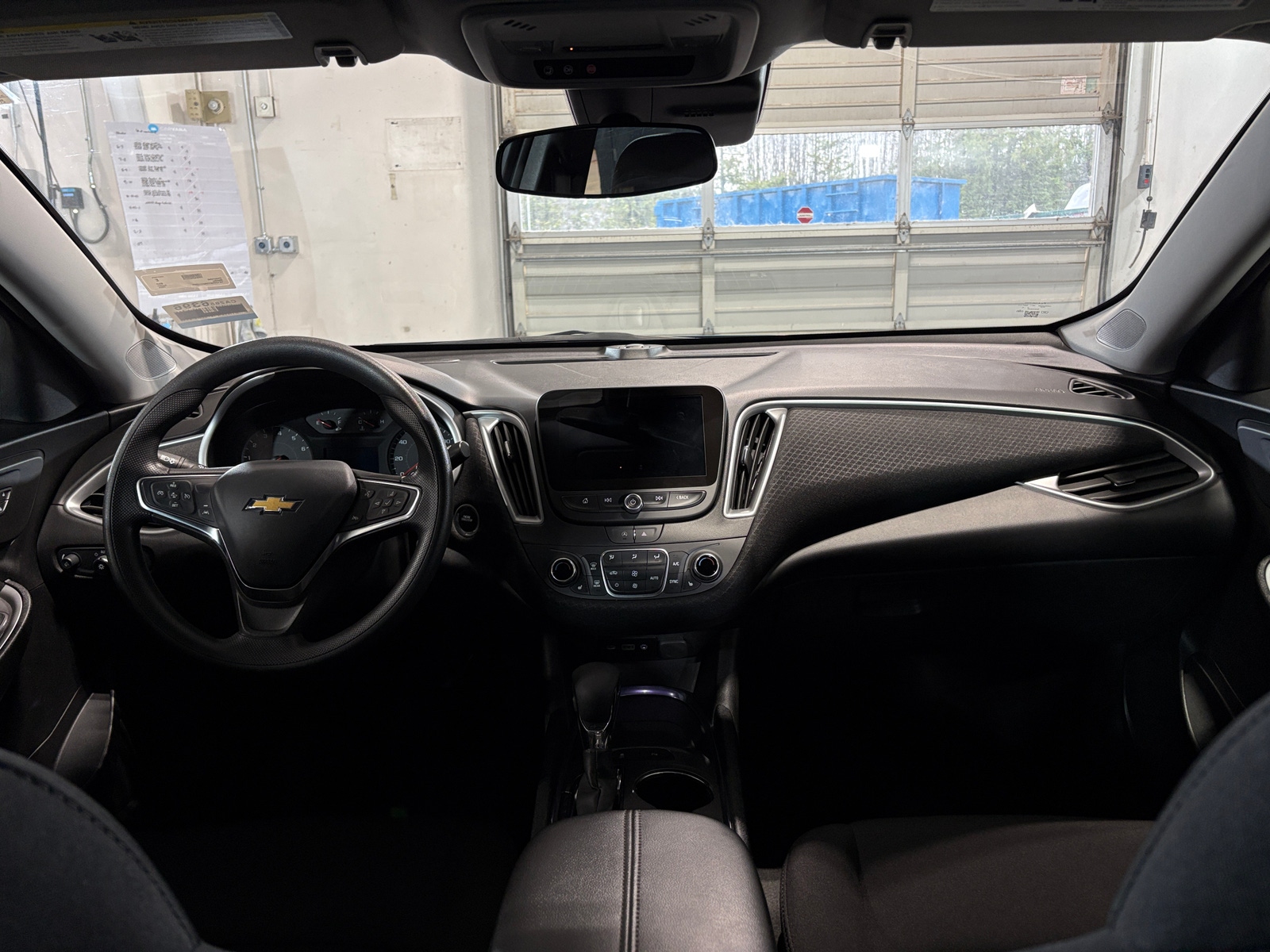 Thumbnail: 2024 Chevrolet Malibu - 3