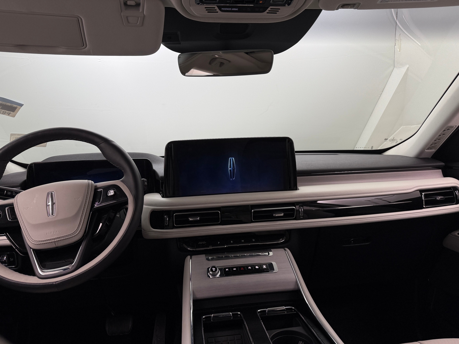 Thumbnail: 2025 Lincoln Aviator - 2