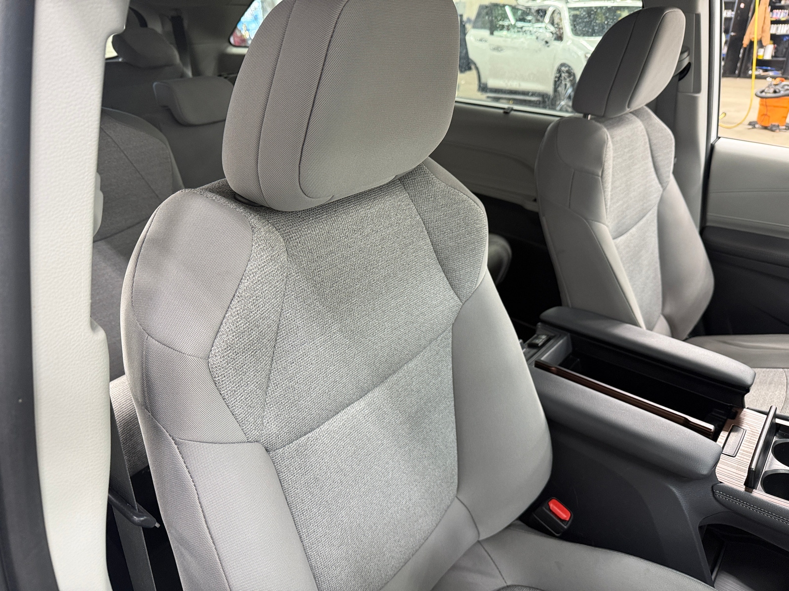 Thumbnail: 2024 Toyota Sienna - 2