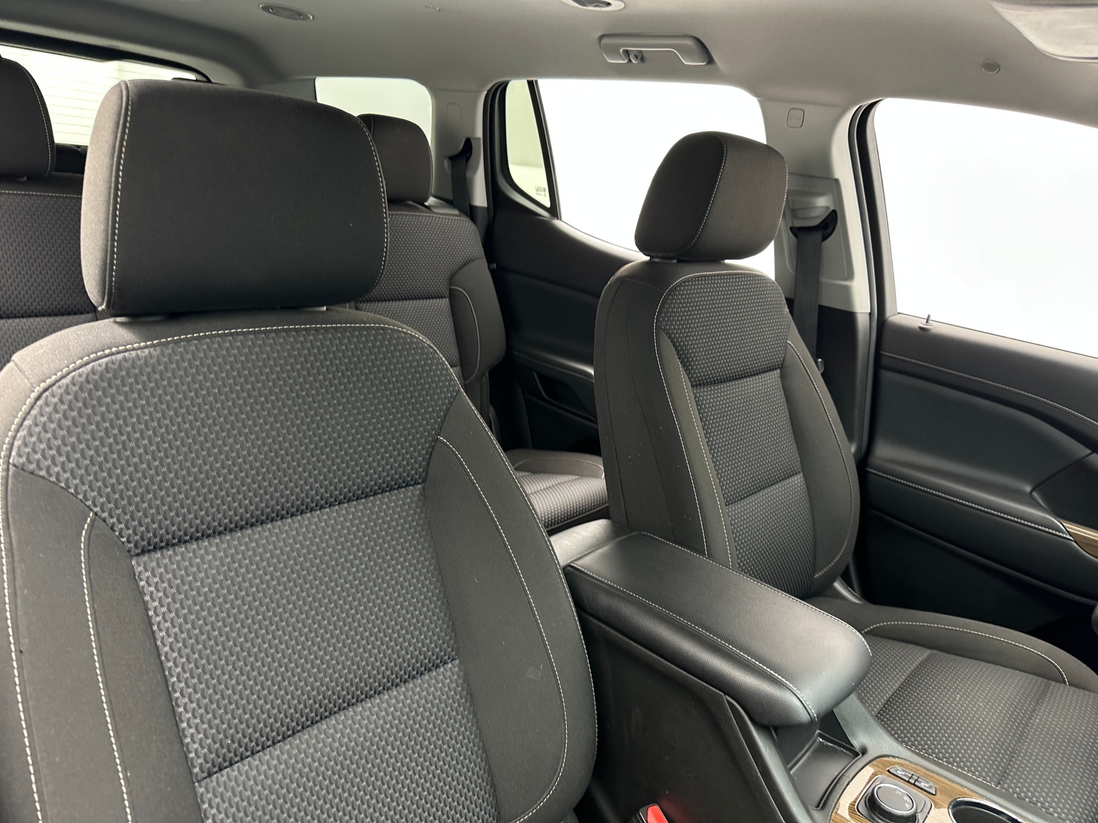 Thumbnail: 2023 GMC Acadia - 2