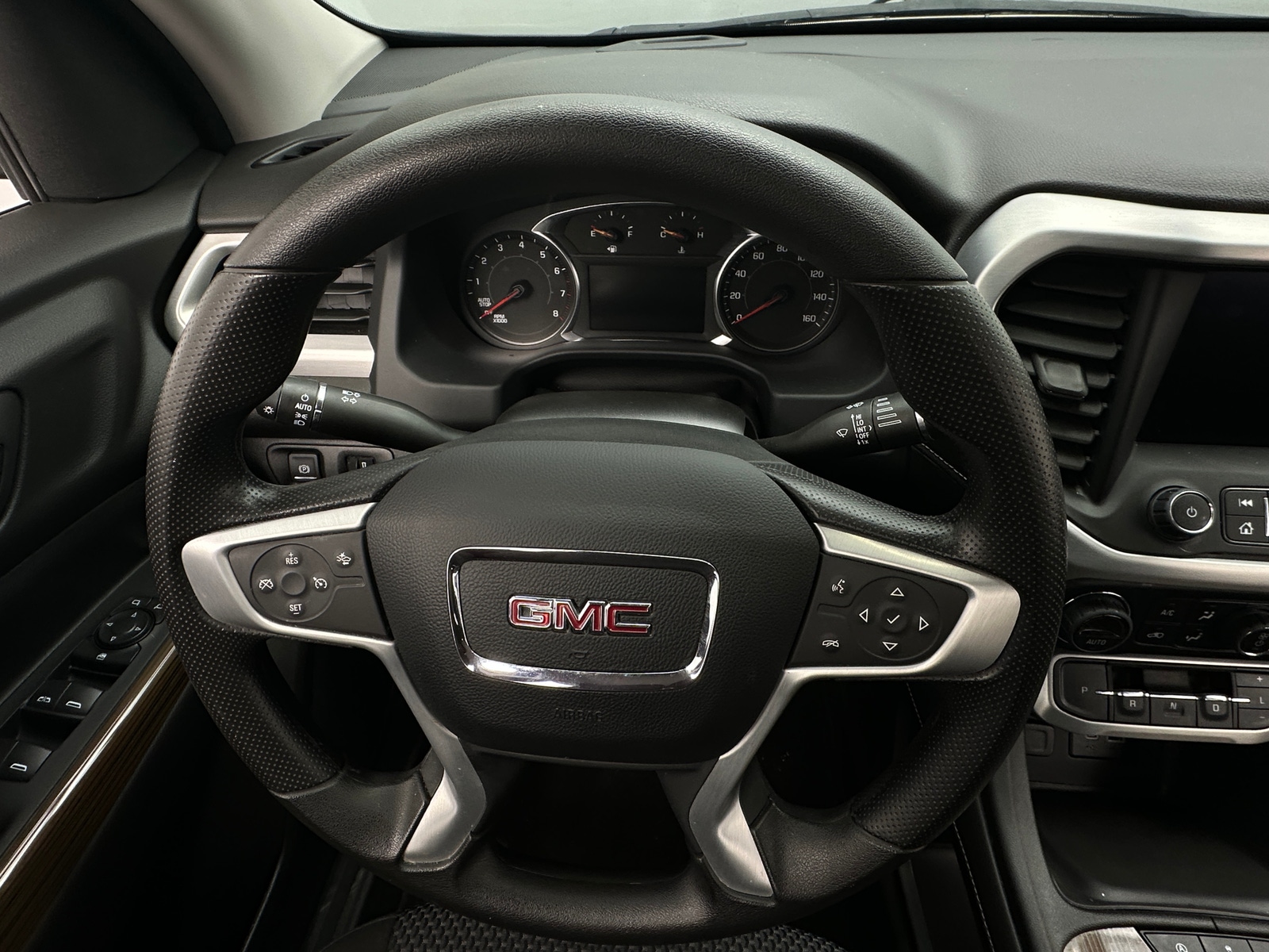 Thumbnail: 2023 GMC Acadia - 5