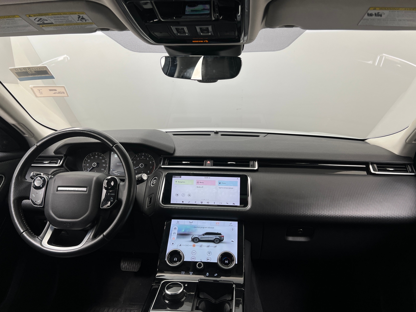 Thumbnail: 2018 Land Rover Range Rover Velar - 2