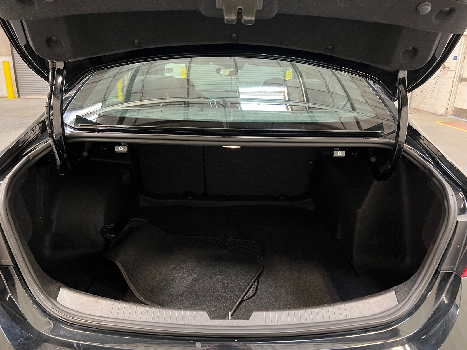 Thumbnail: 2024 Chevrolet Malibu - 7