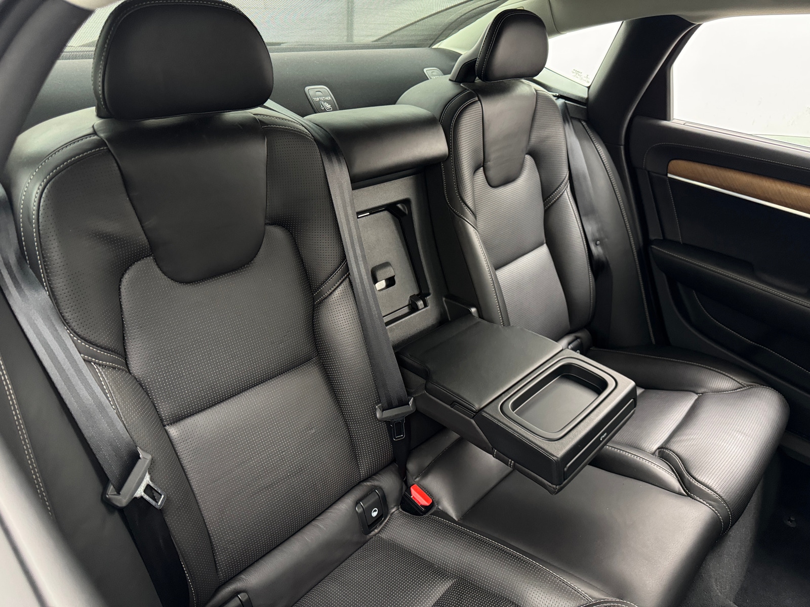 Thumbnail: 2018 Volvo S90 - 5