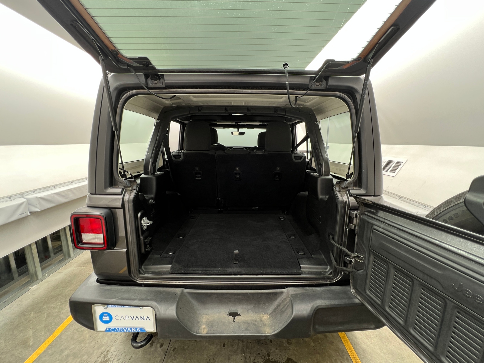 Thumbnail: 2018 Jeep Wrangler - 7