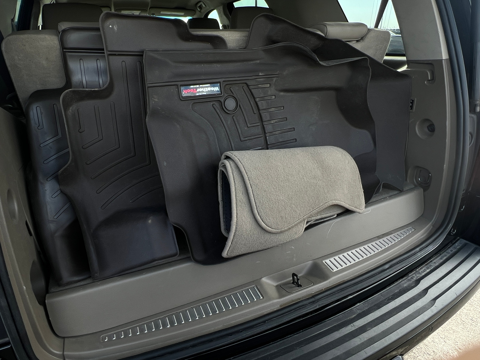 Thumbnail: 2018 Chevrolet Tahoe - 6