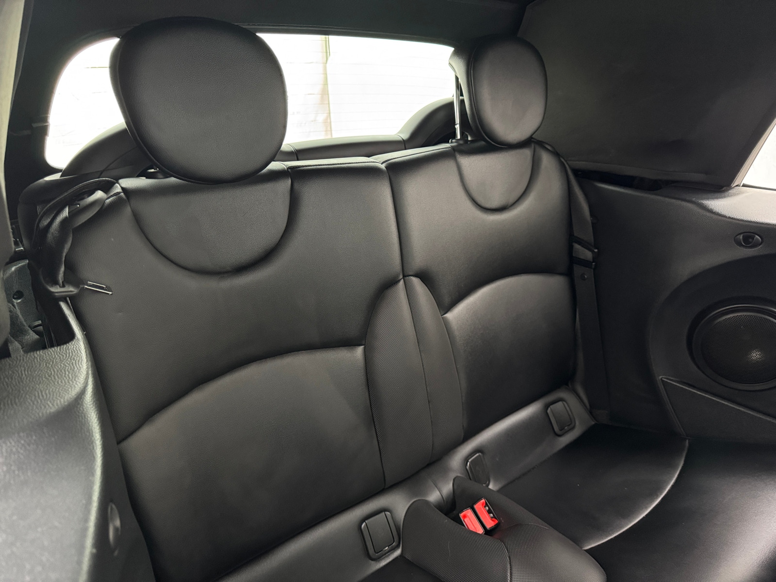 Thumbnail: 2015 MINI Cooper Convertible - 6