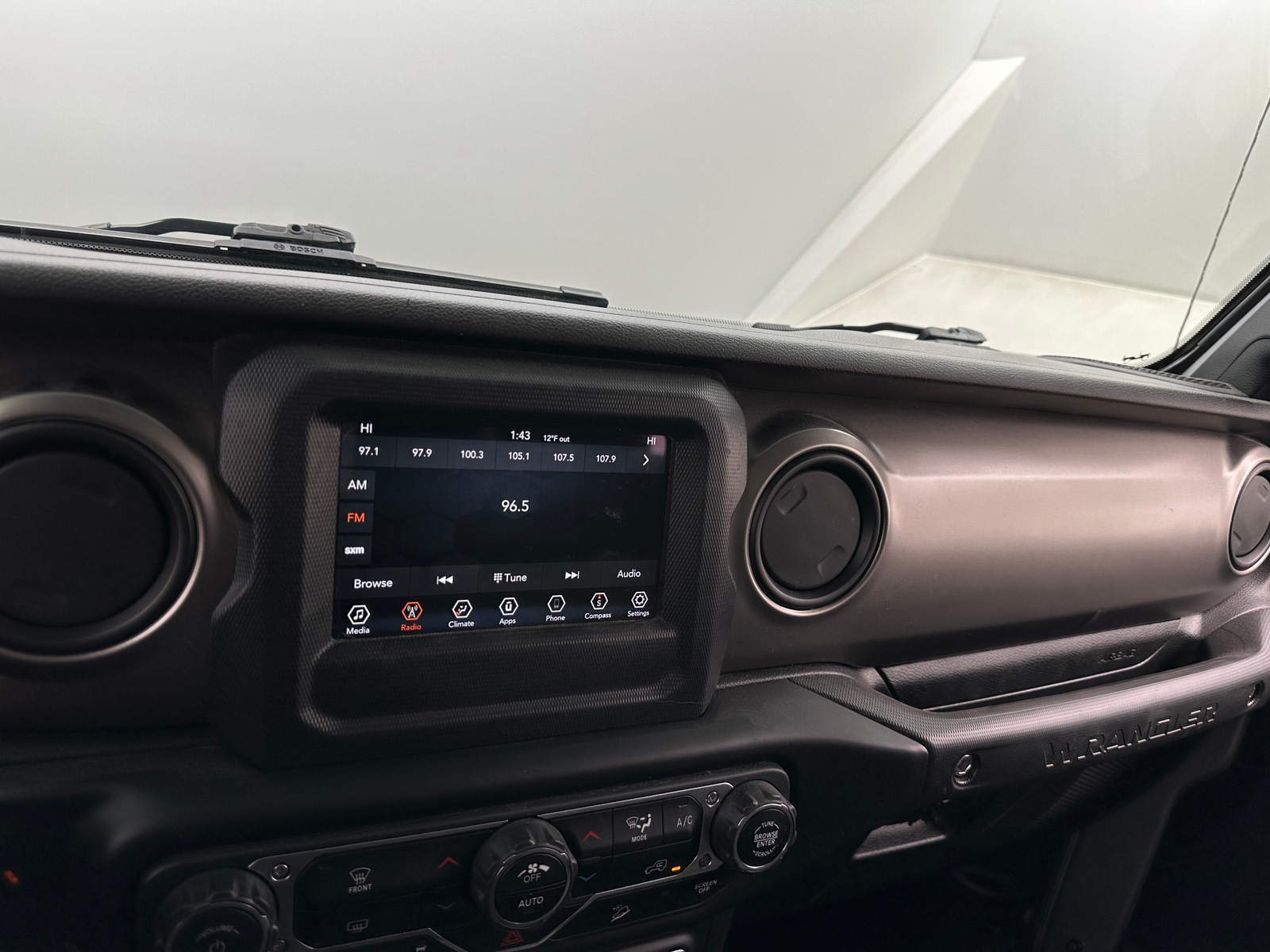 Thumbnail: 2020 Jeep Wrangler - 4