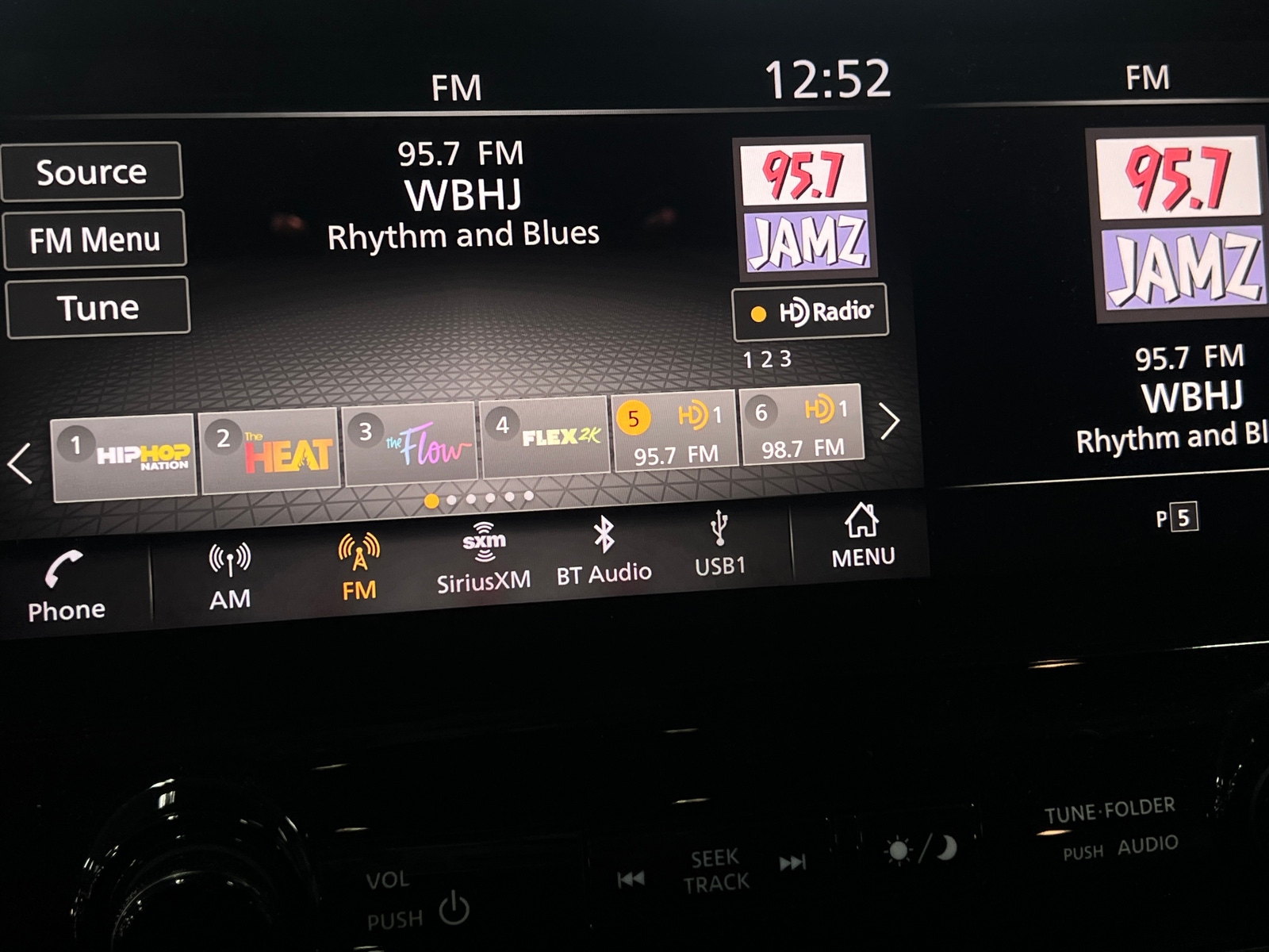 Thumbnail: 2024 Nissan Armada - 3