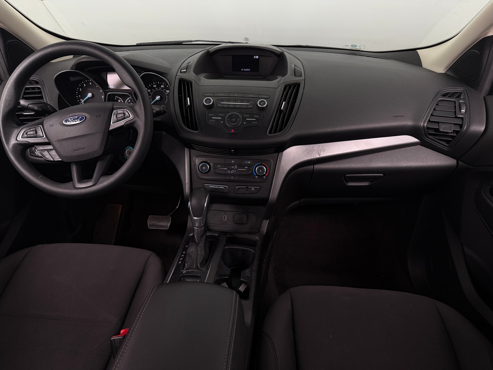 Thumbnail: 2019 Ford Escape - 3