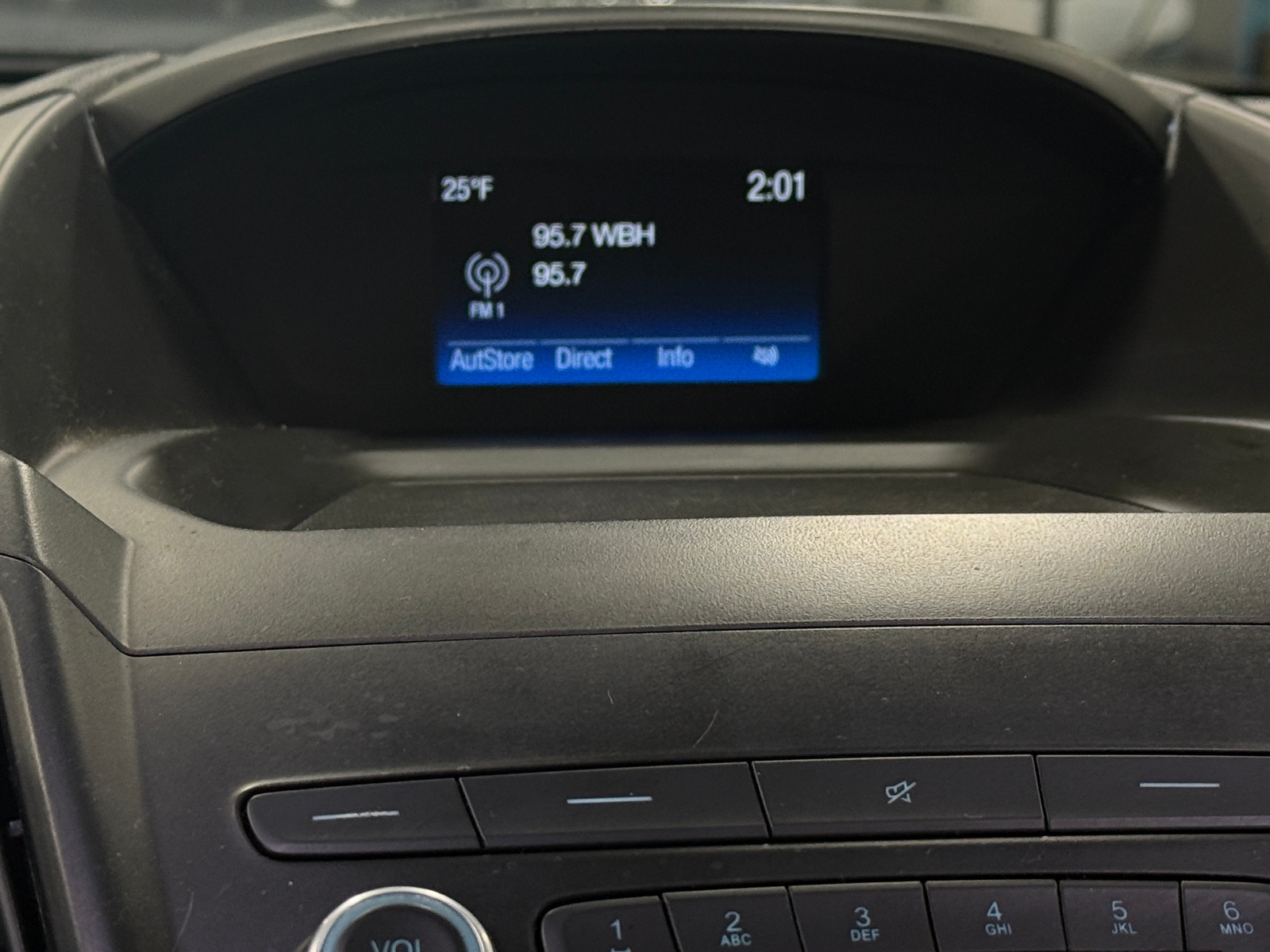 Thumbnail: 2019 Ford Escape - 4