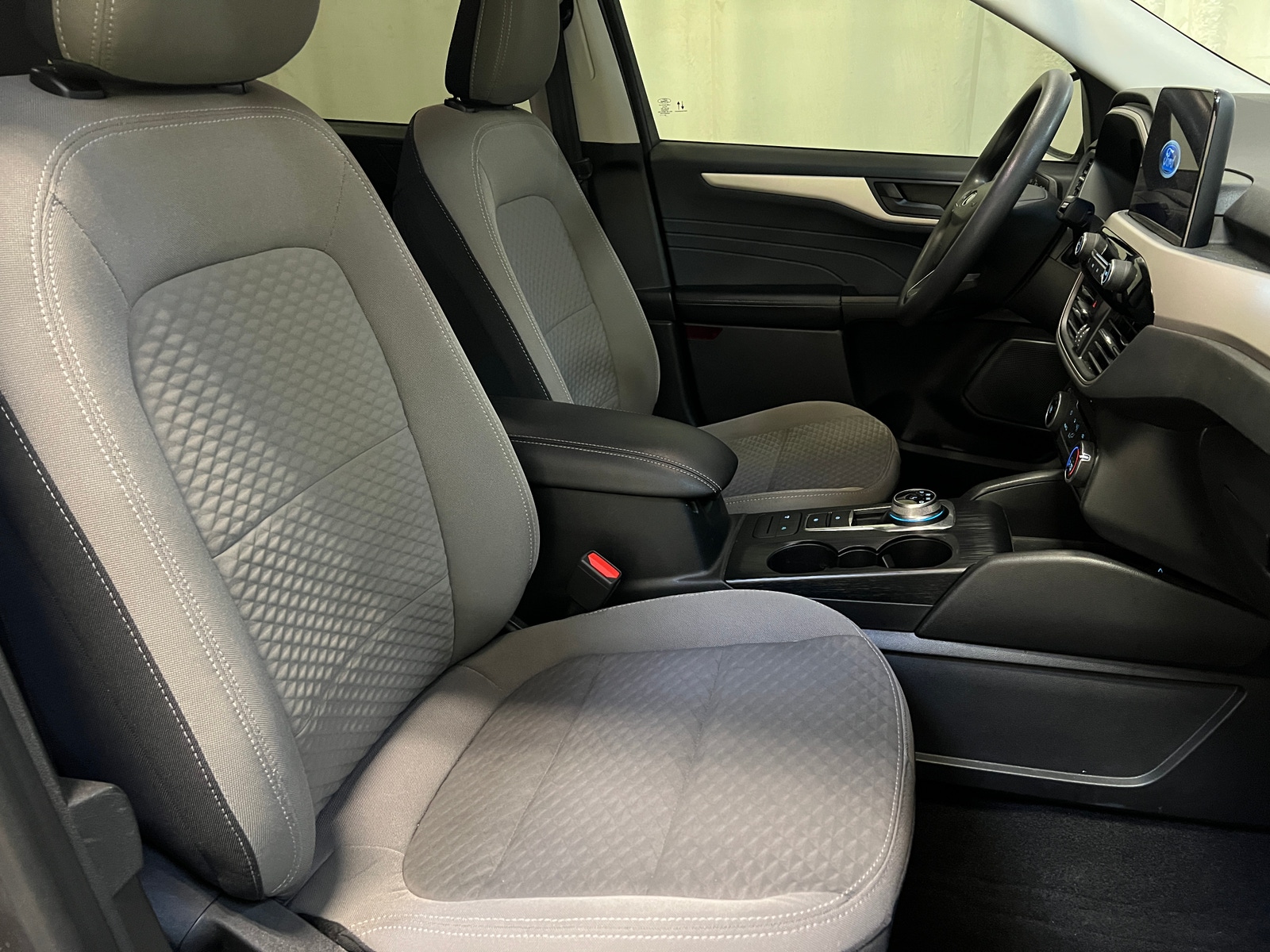 Thumbnail: 2022 Ford Escape - 2