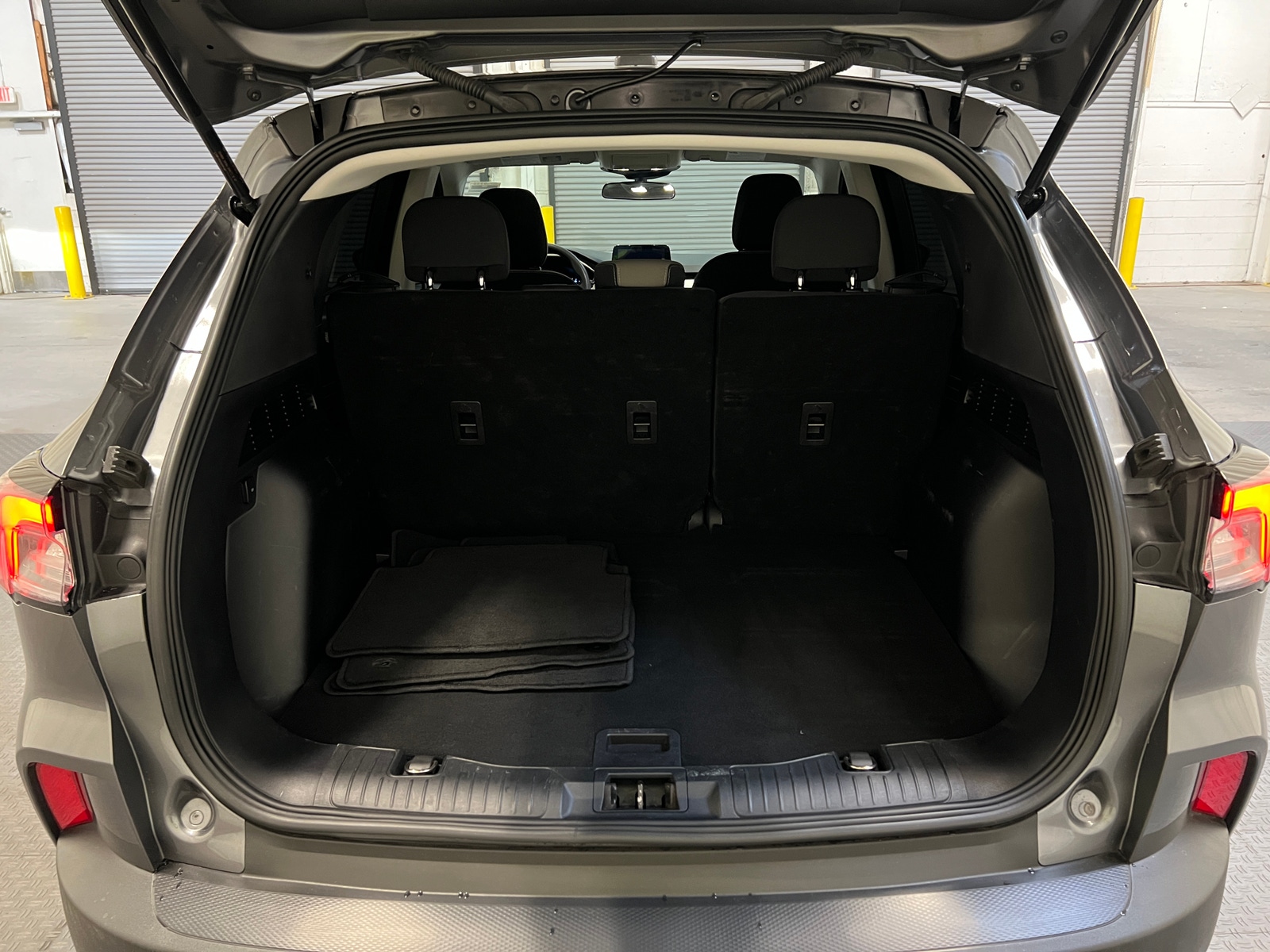 Thumbnail: 2022 Ford Escape - 7