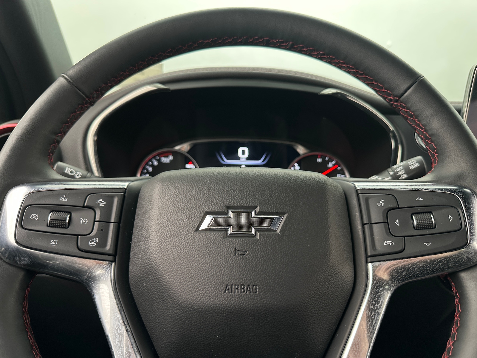 Thumbnail: 2025 Chevrolet Blazer - 4