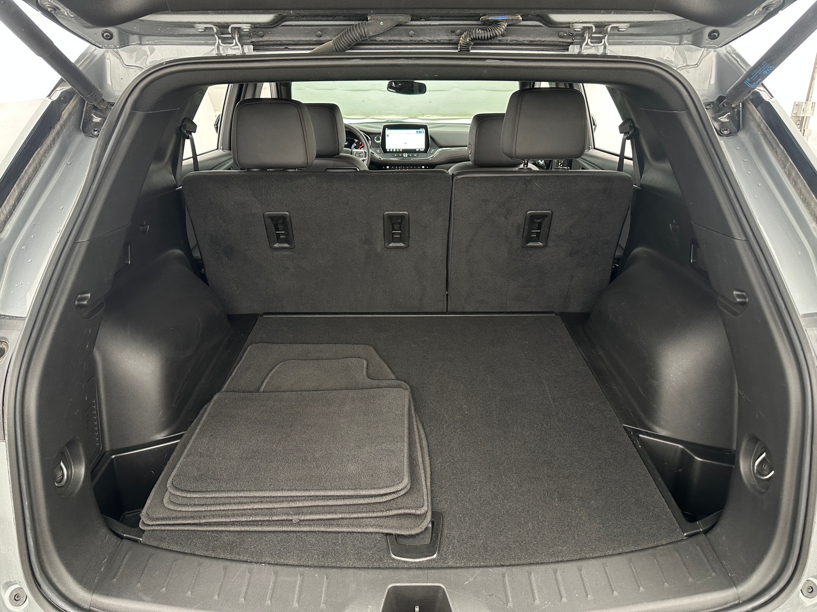 Thumbnail: 2025 Chevrolet Blazer - 6