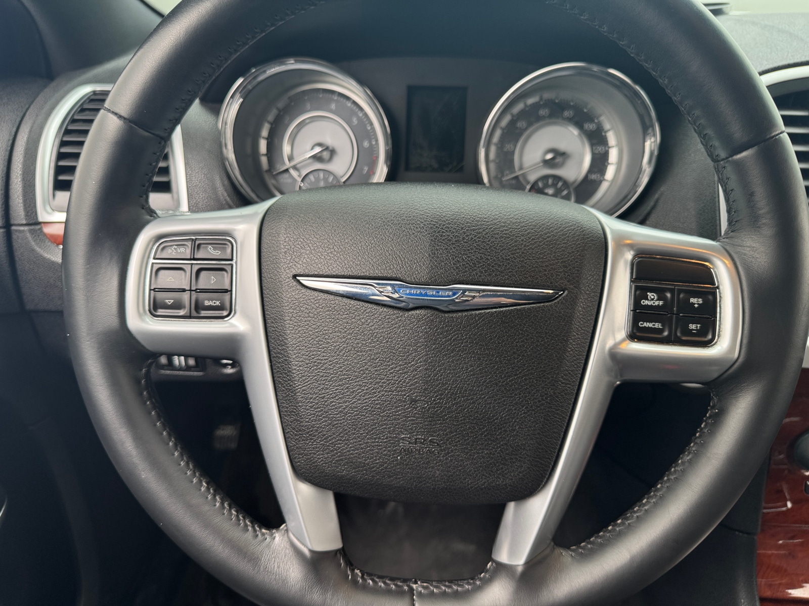 Thumbnail: 2014 Chrysler 300 - 4