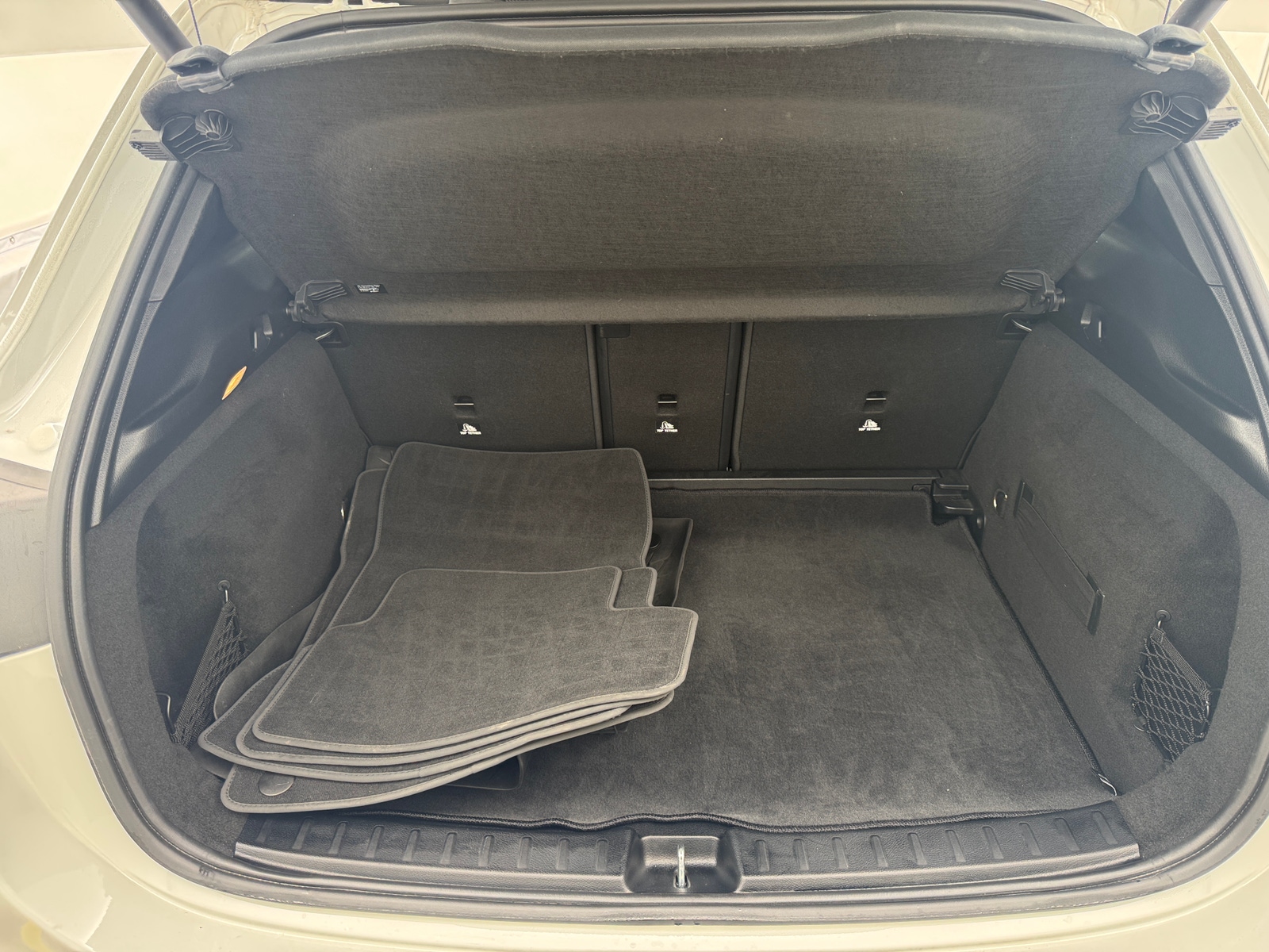 Thumbnail: 2023 Mercedes-Benz GLA - 6