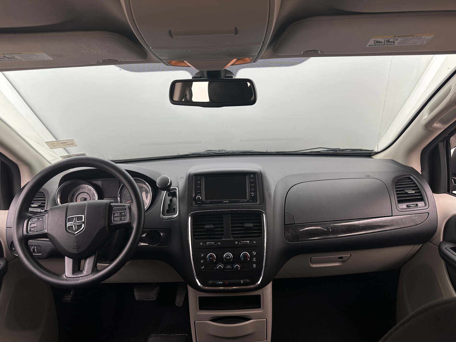 Thumbnail: 2019 Dodge Grand Caravan - 3