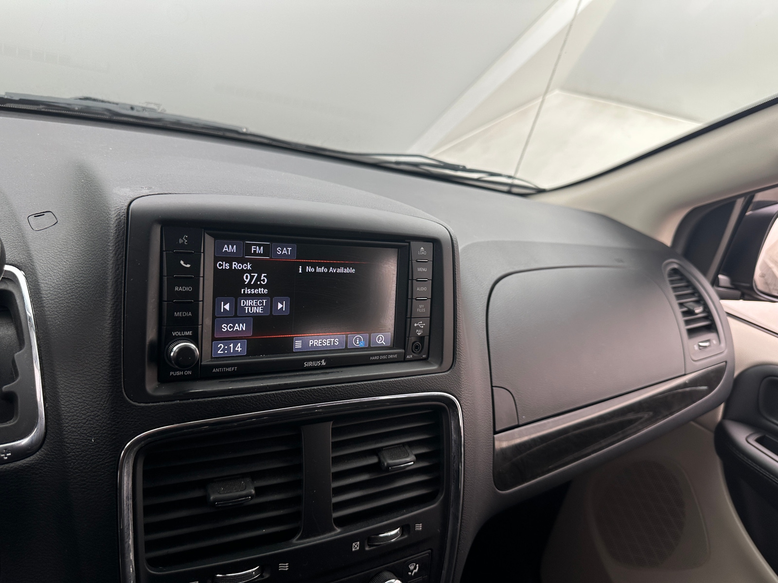 Thumbnail: 2019 Dodge Grand Caravan - 4