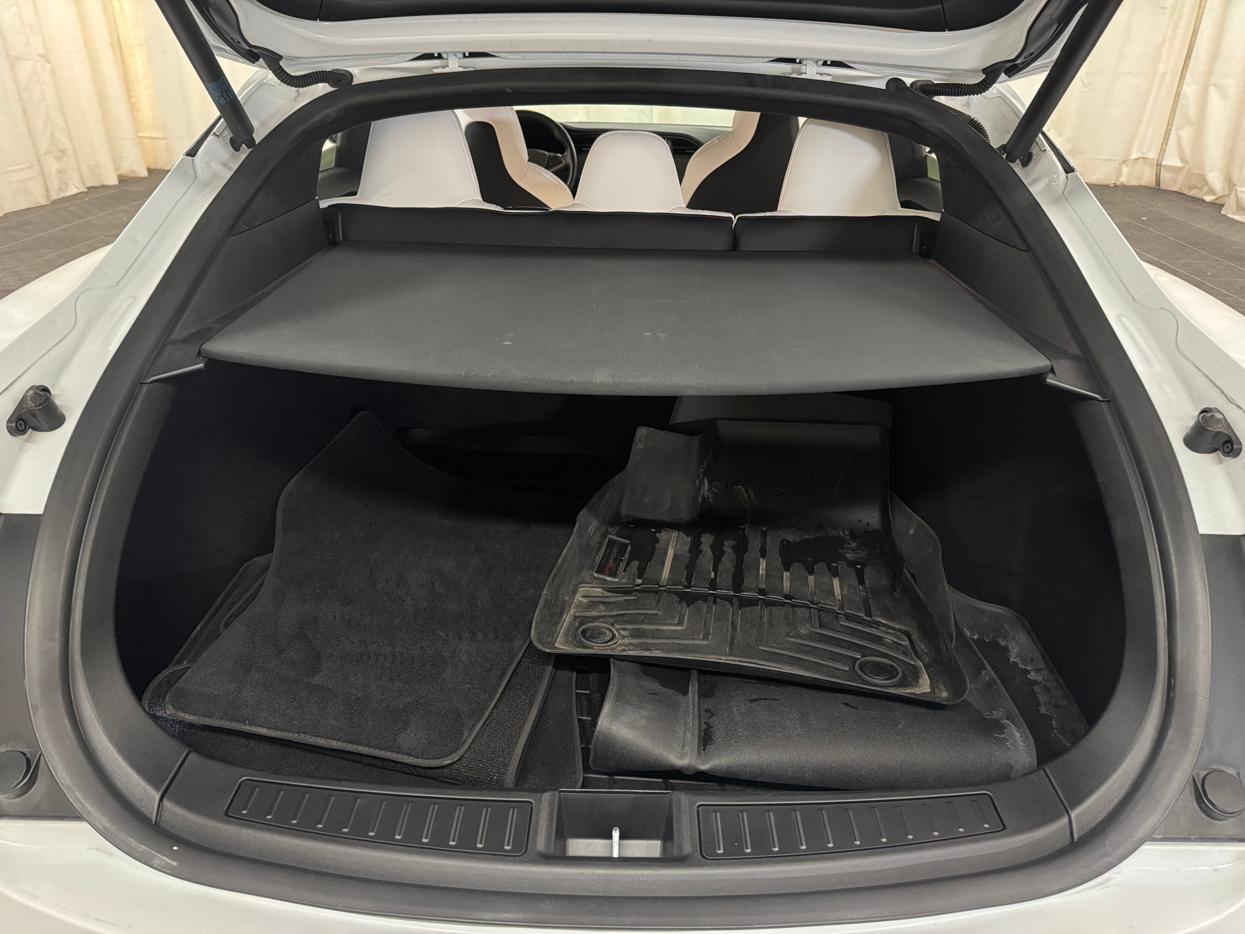 Image of 2018 Tesla Model S 75D