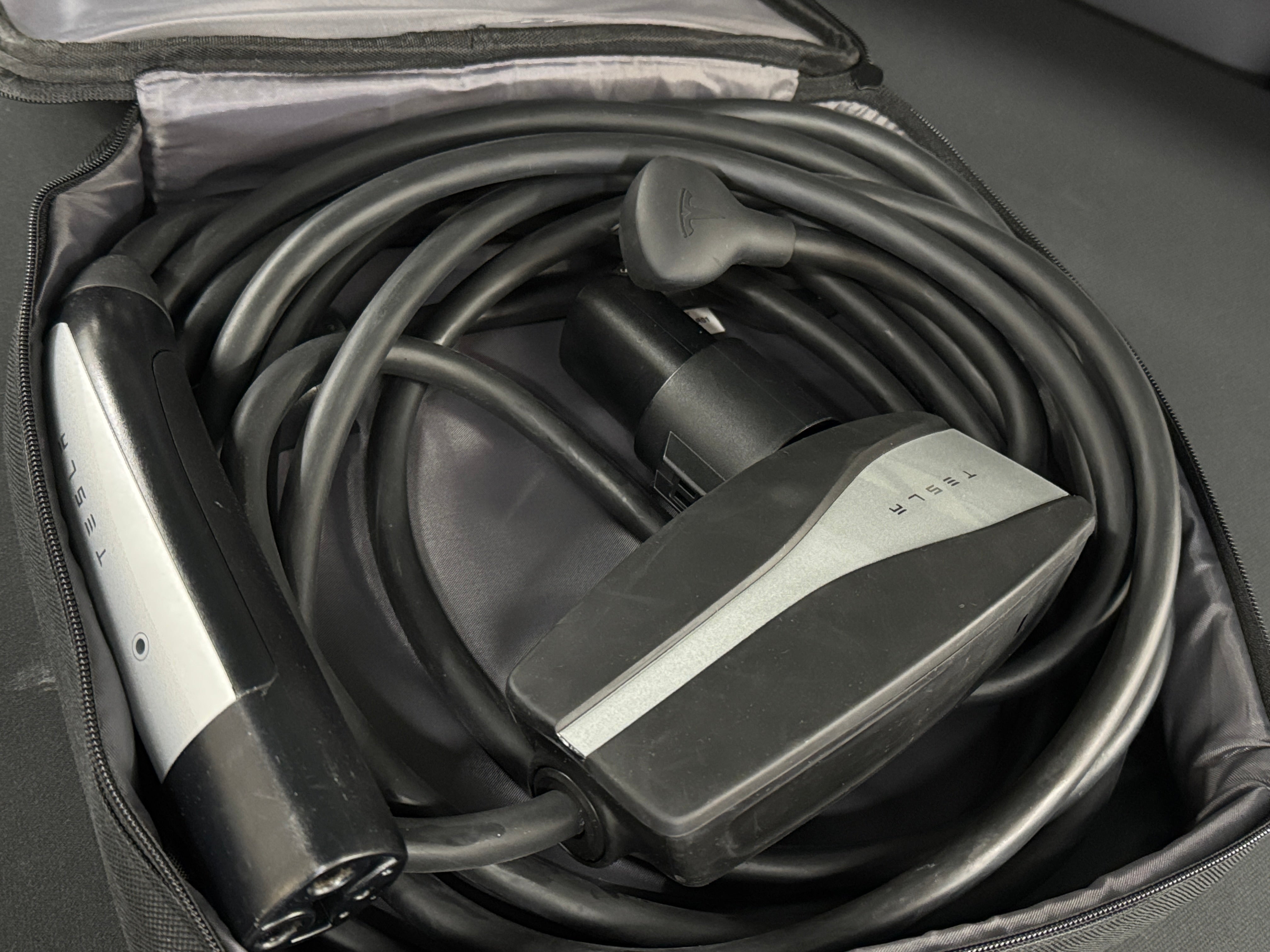 Image of 2018 Tesla Model S 75D