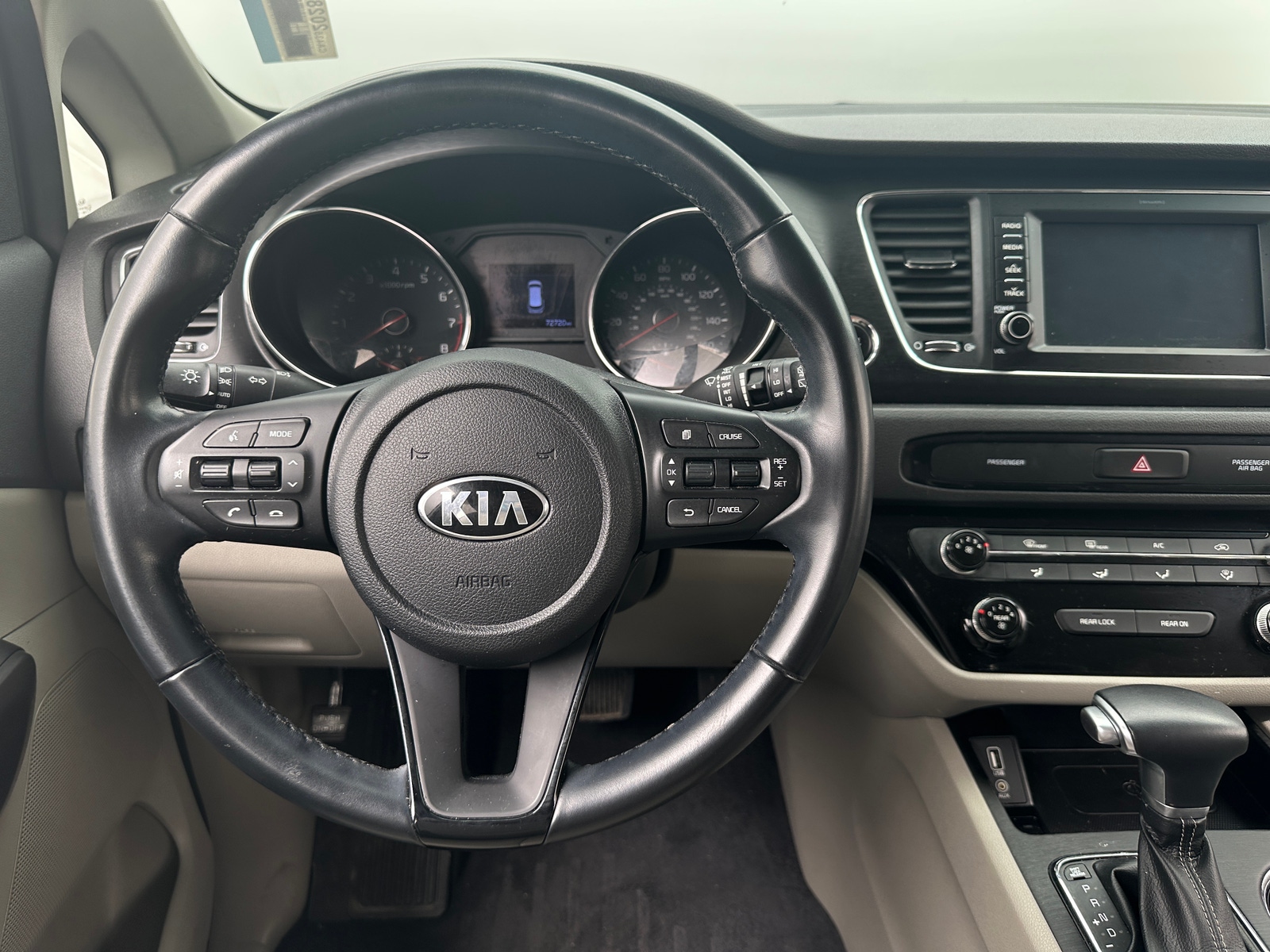 Thumbnail: 2019 Kia Sedona - 4