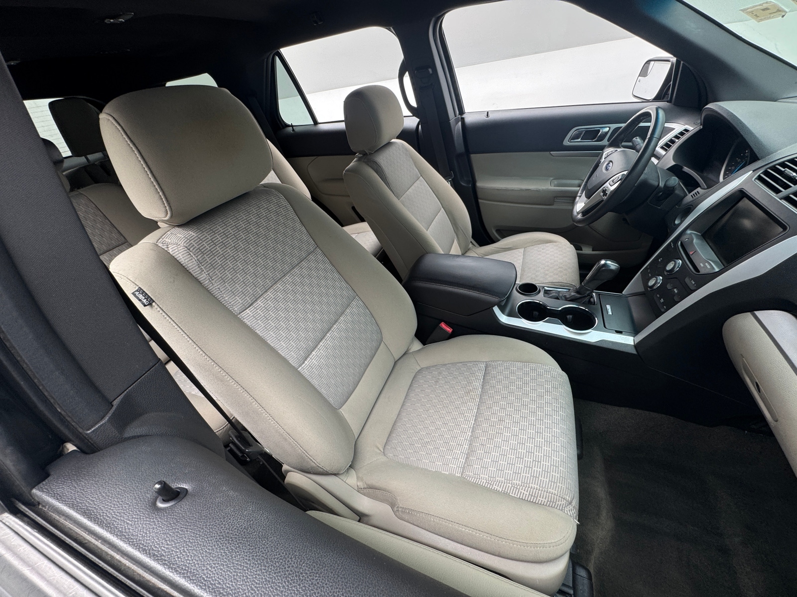 Thumbnail: 2014 Ford Explorer - 2