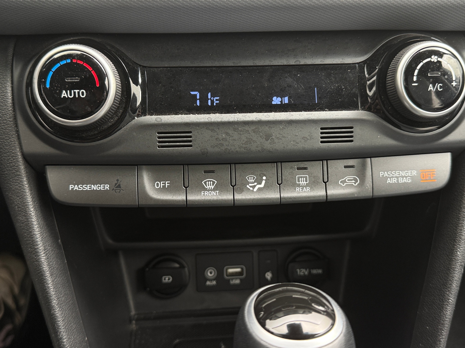 Thumbnail: 2021 Hyundai Kona - 3