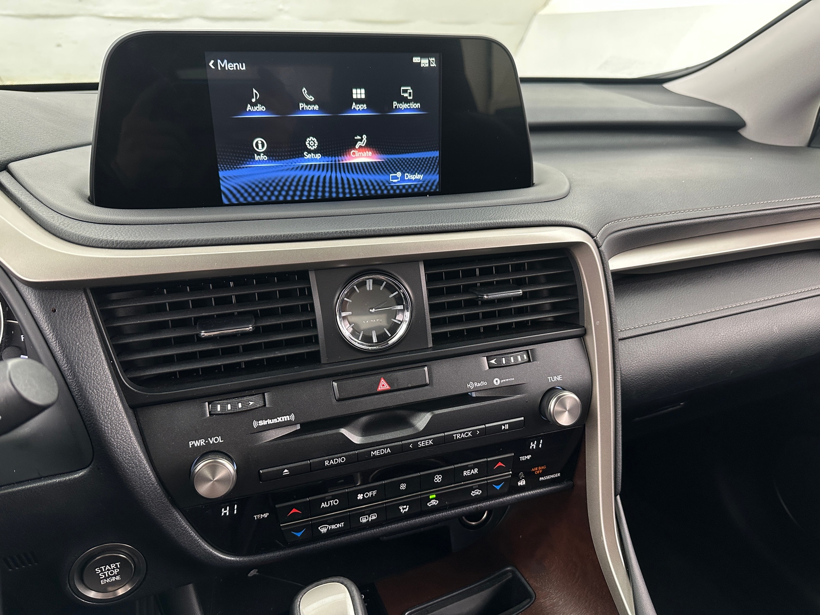 Thumbnail: 2020 Lexus RX - 3