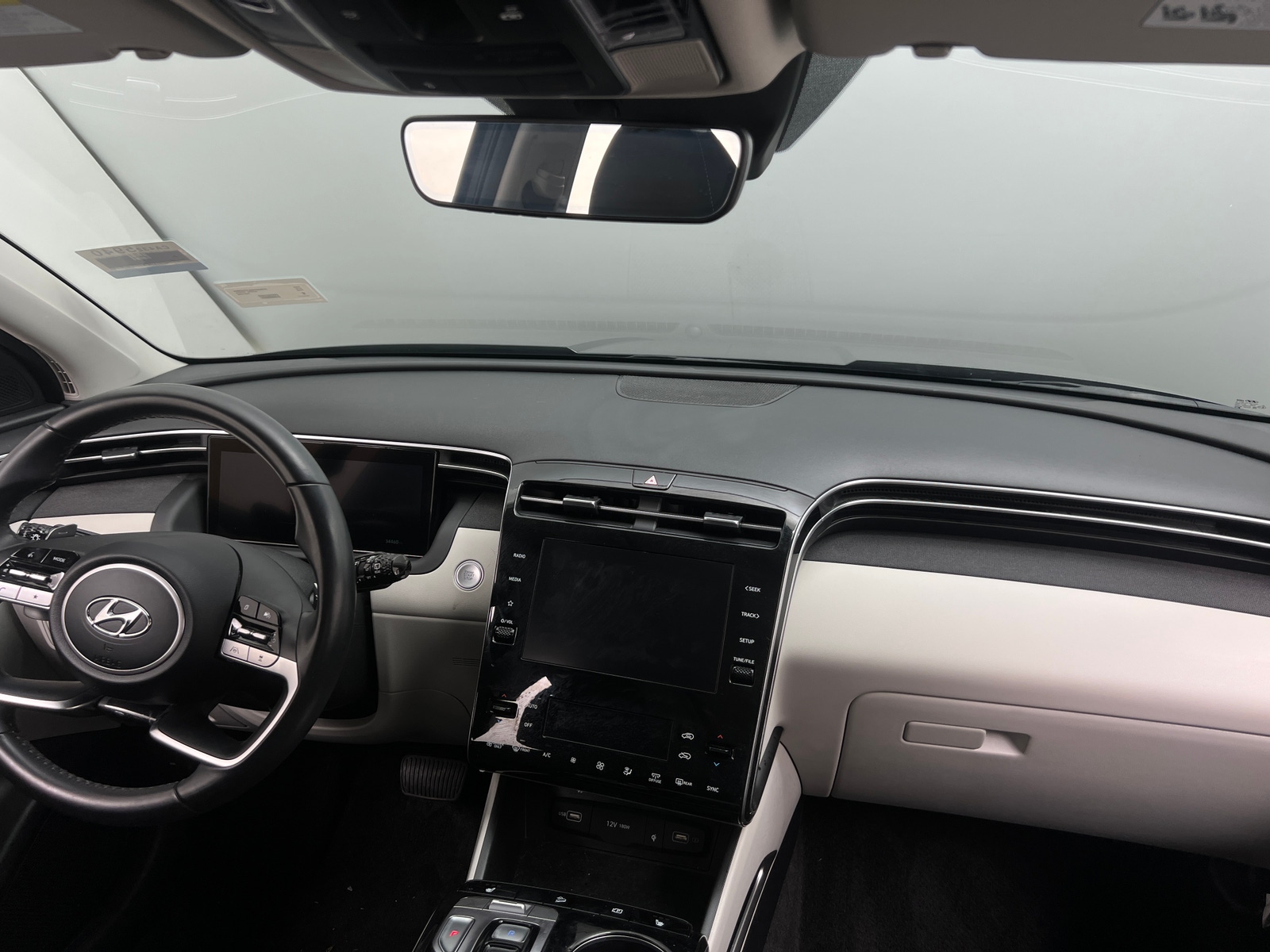 Thumbnail: 2022 Hyundai Tucson - 3