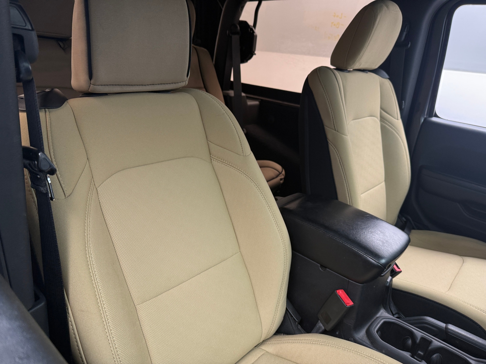 Thumbnail: 2018 Jeep Wrangler - 2