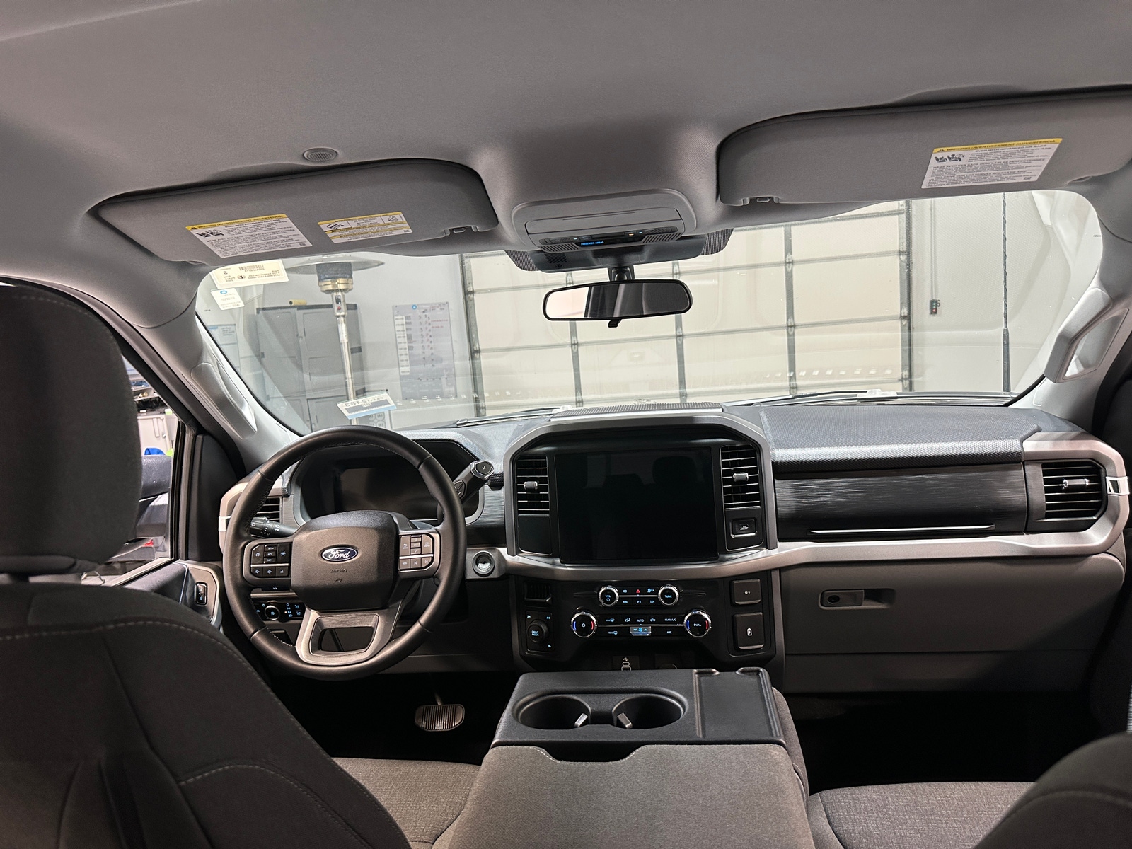 Thumbnail: 2025 Ford Econoline - 3