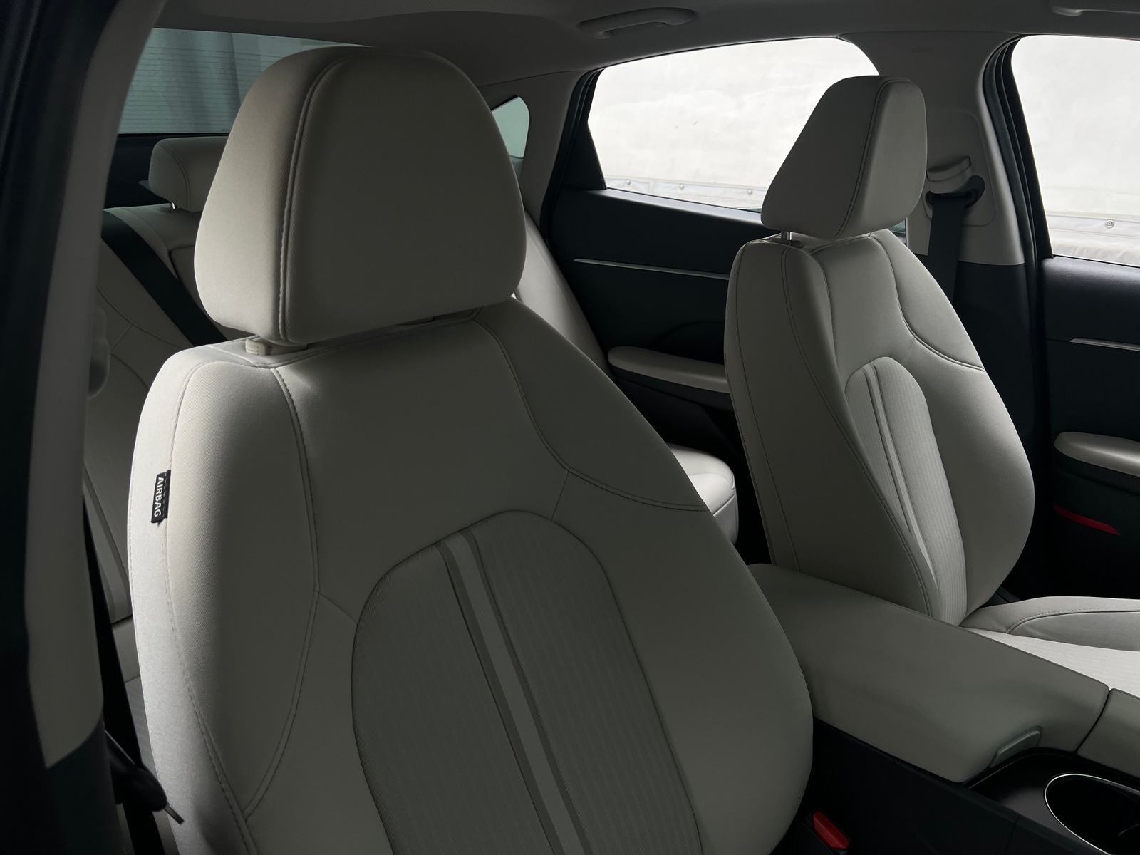 Thumbnail: 2024 Hyundai Sonata - 2