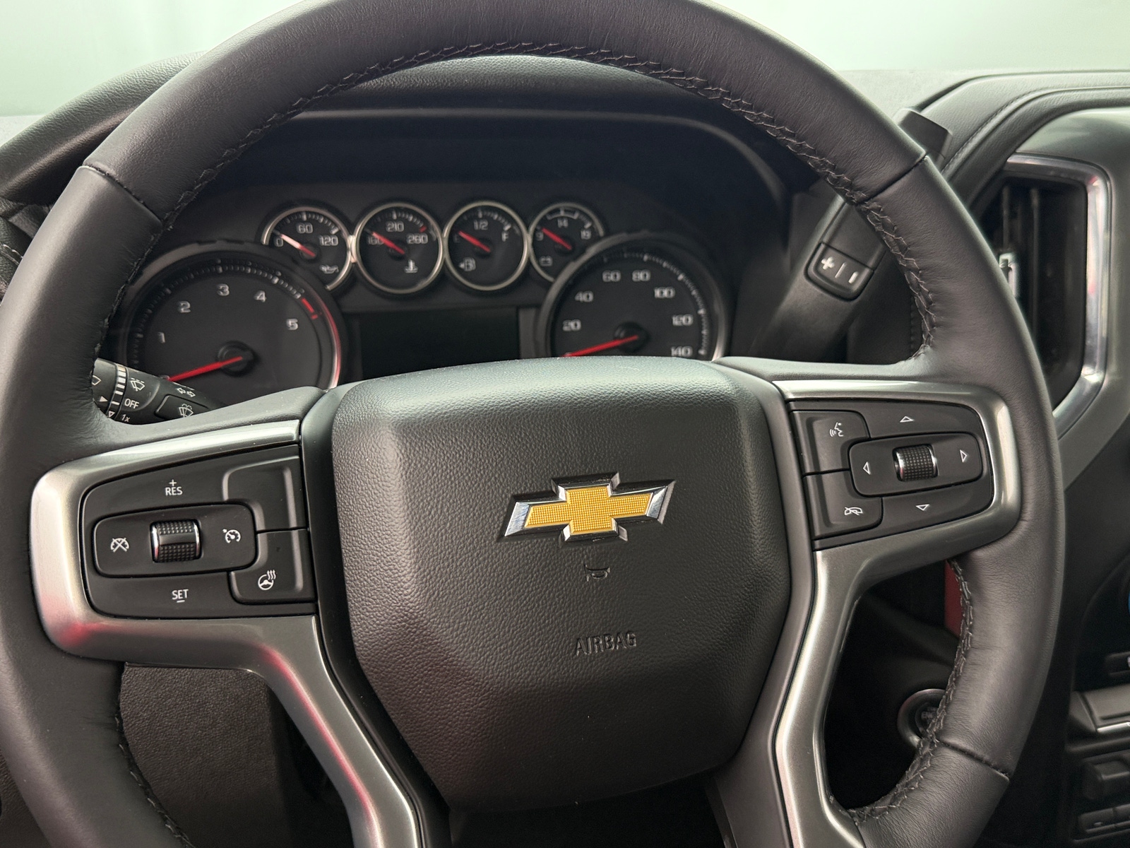 Thumbnail: 2022 Chevrolet Silverado 2500 - 5