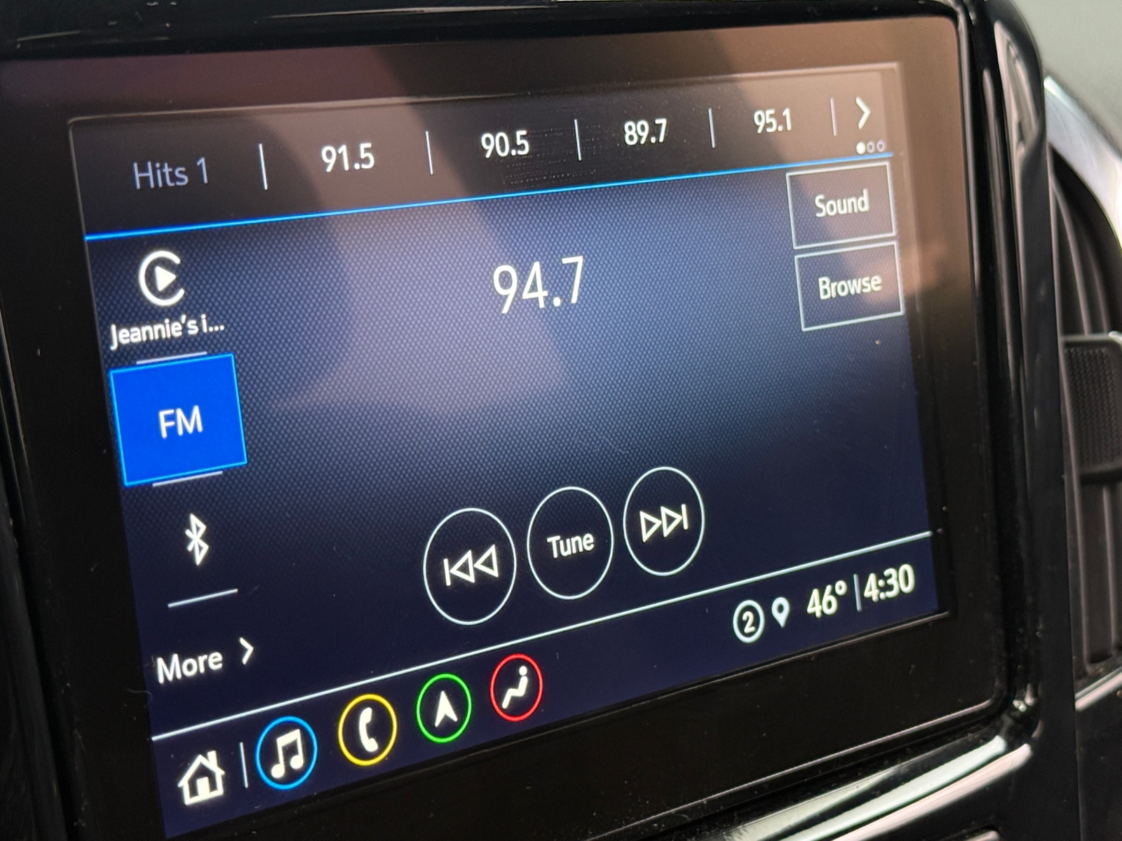 Thumbnail: 2023 Chevrolet Traverse - 3