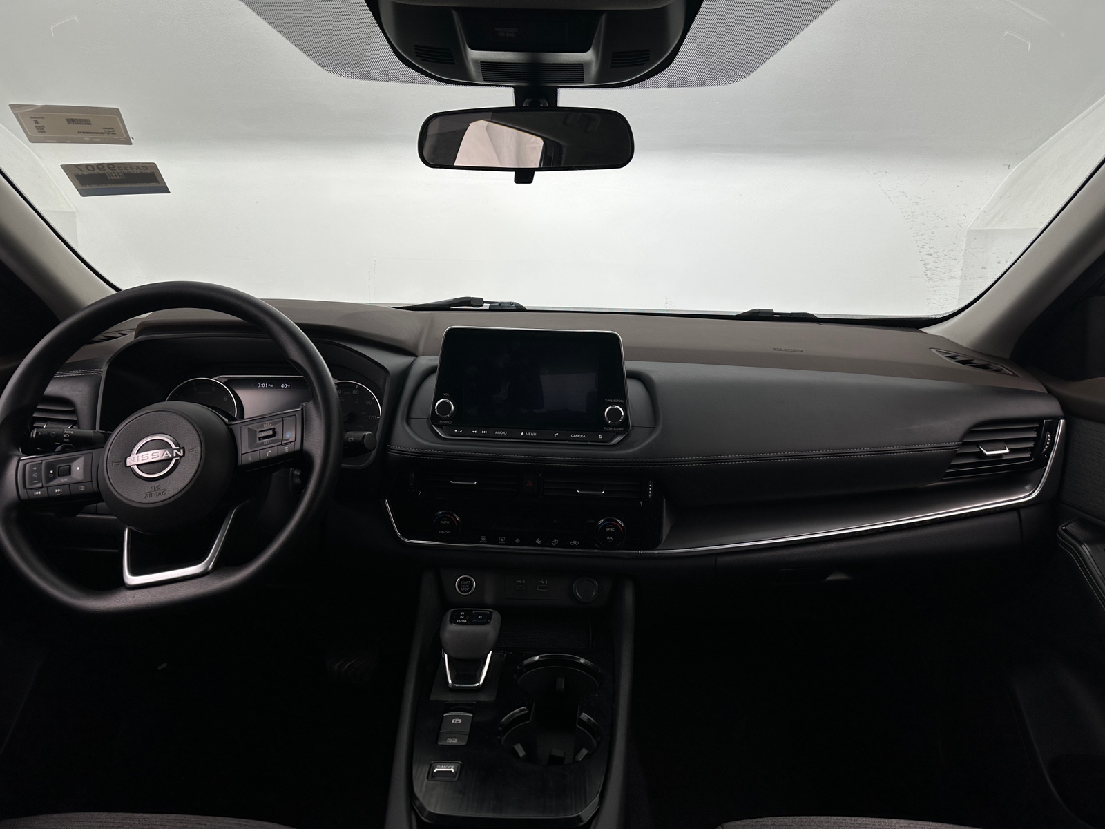 Thumbnail: 2022 Nissan Rogue - 3