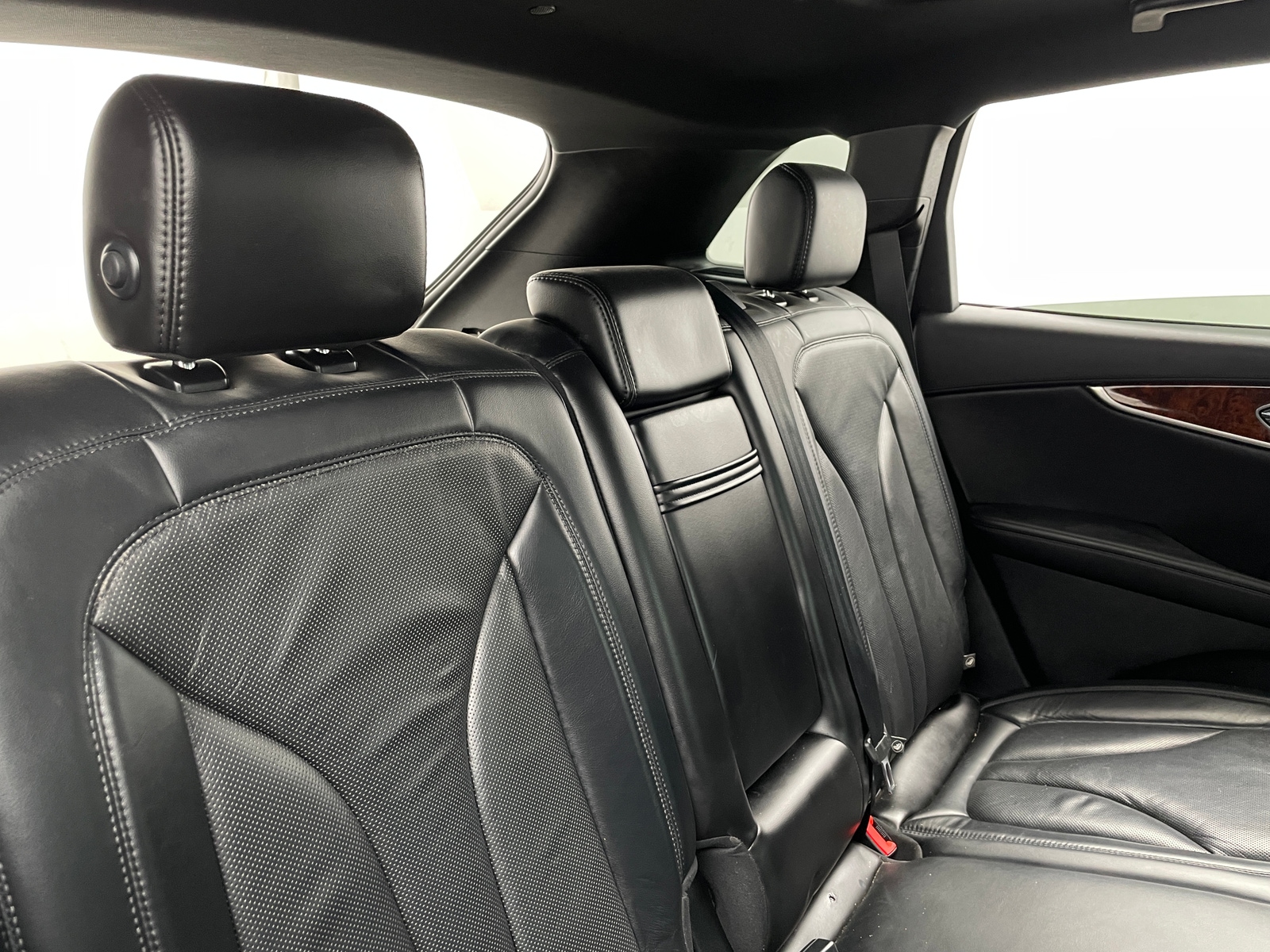 Thumbnail: 2019 Lincoln Nautilus - 5