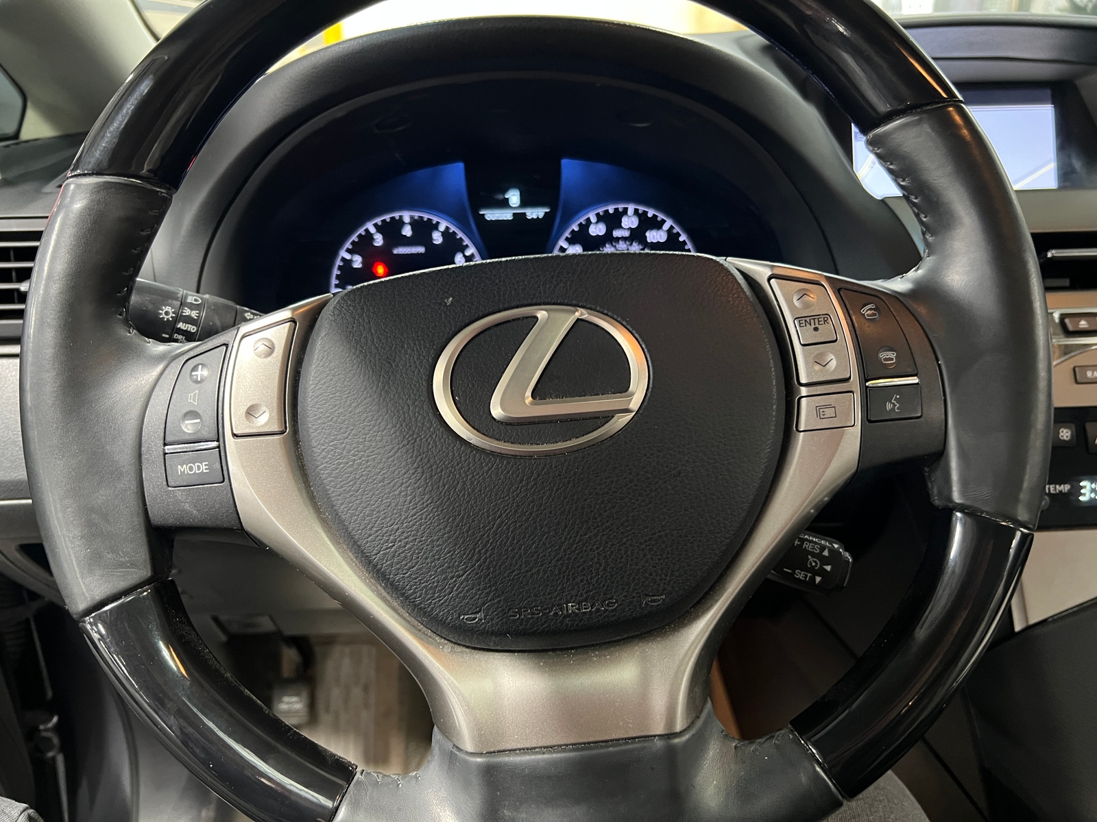 Thumbnail: 2015 Lexus RX - 5