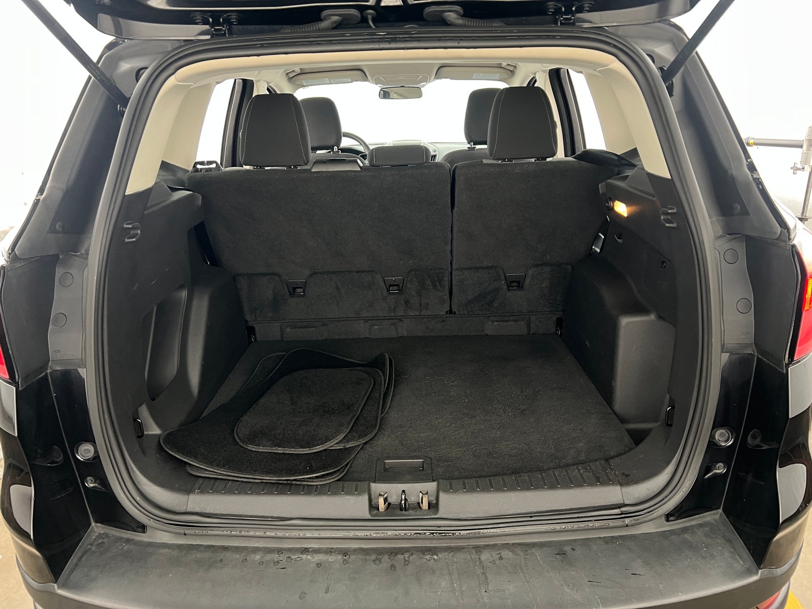 Thumbnail: 2019 Ford Escape - 7