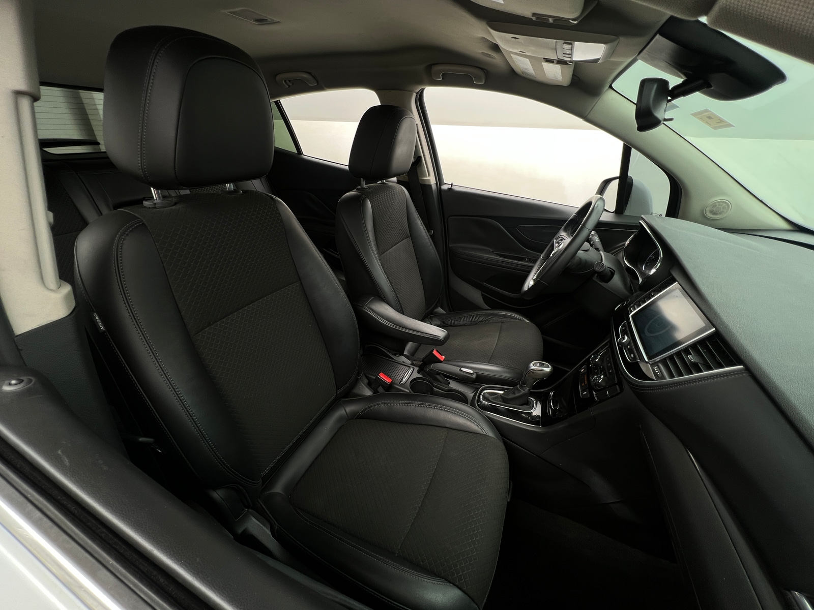 Thumbnail: 2017 Buick Encore - 2