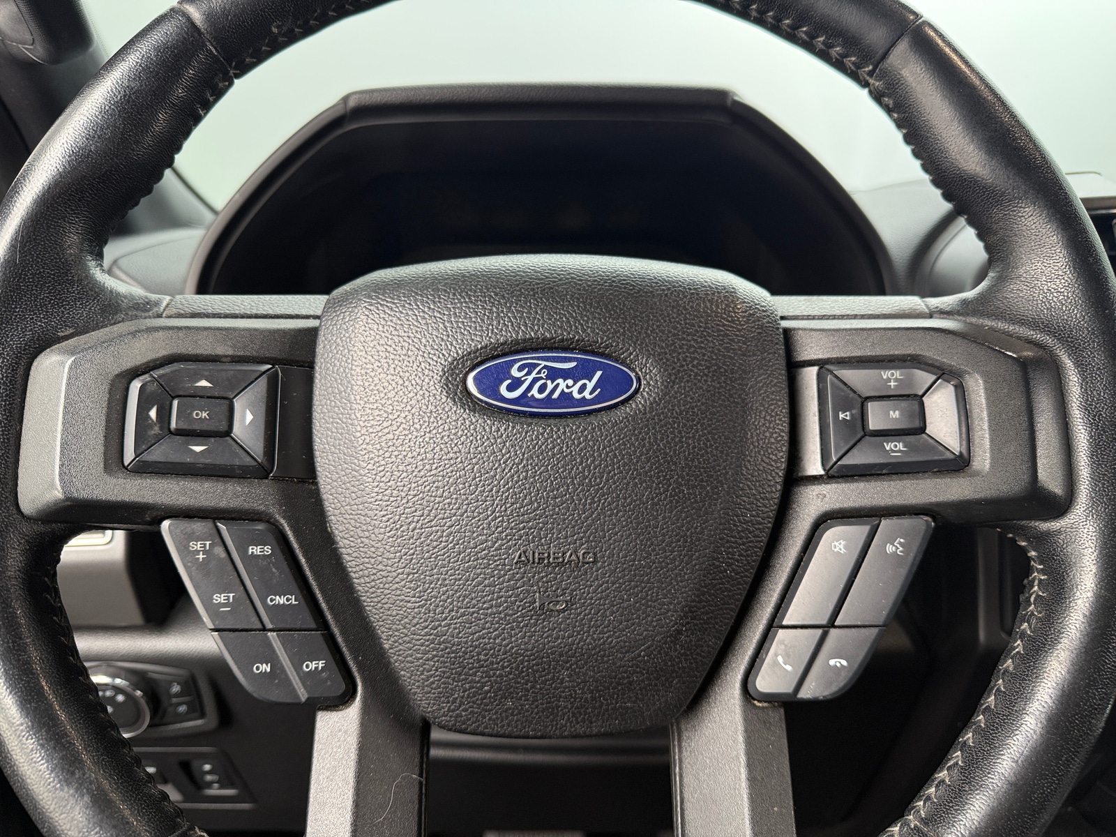 Thumbnail: 2018 Ford Econoline - 5