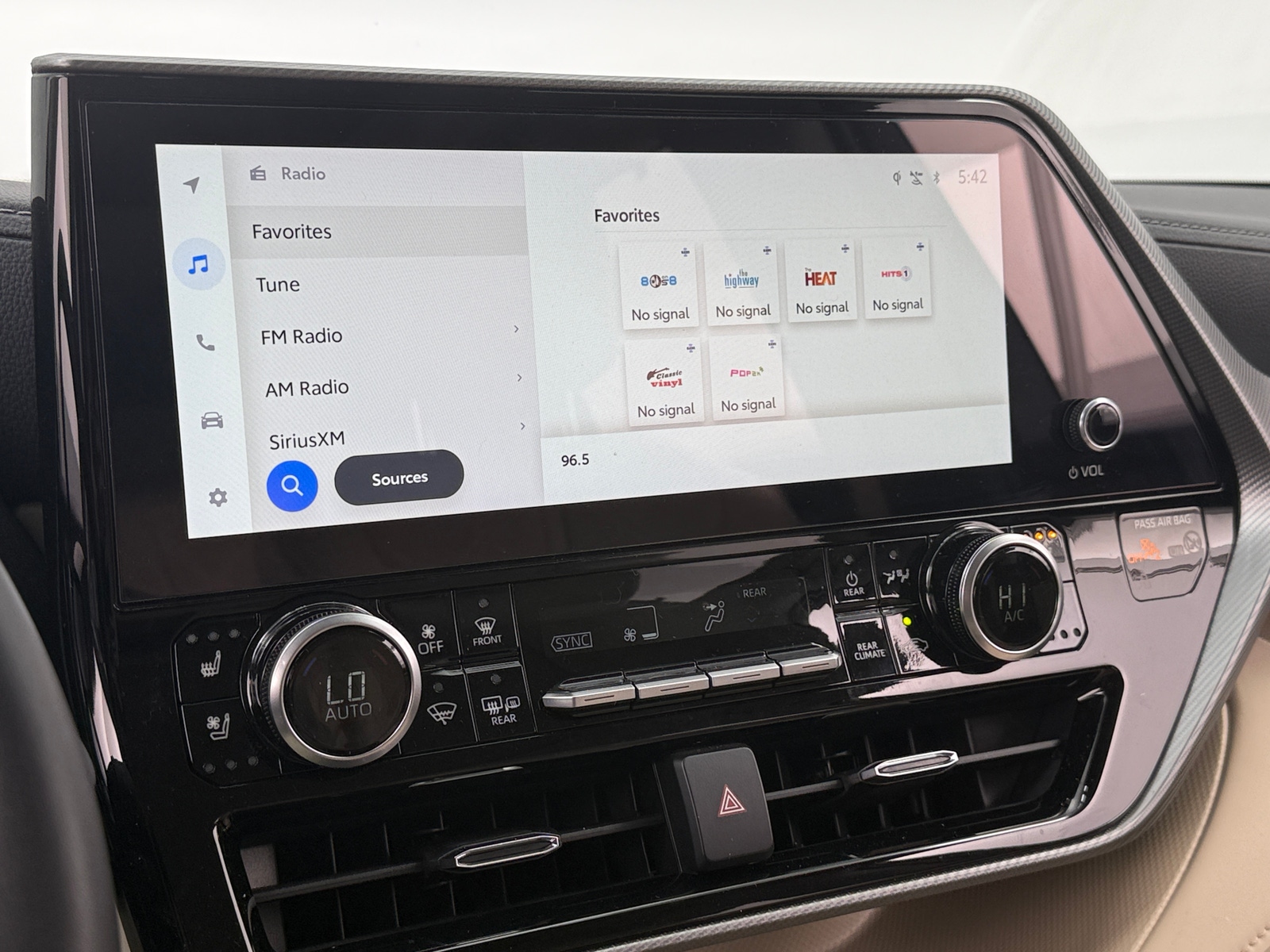 Thumbnail: 2024 Toyota Highlander - 3