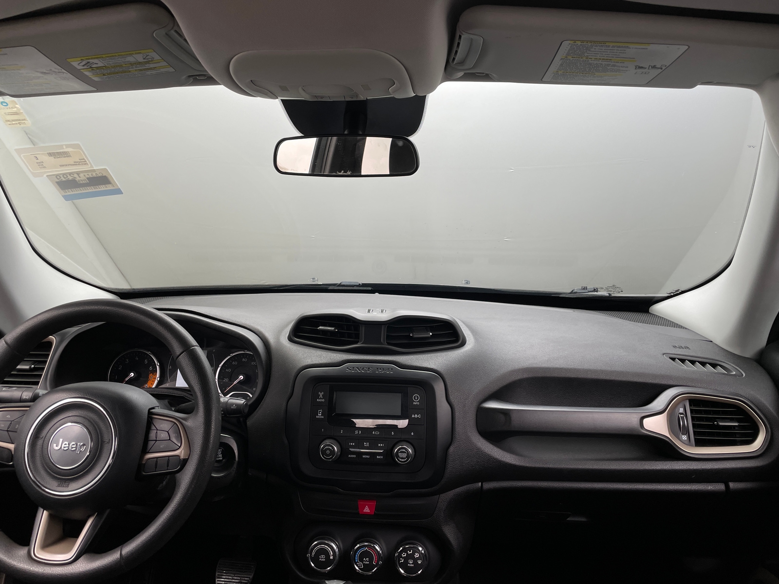 Thumbnail: 2017 Jeep Renegade - 3