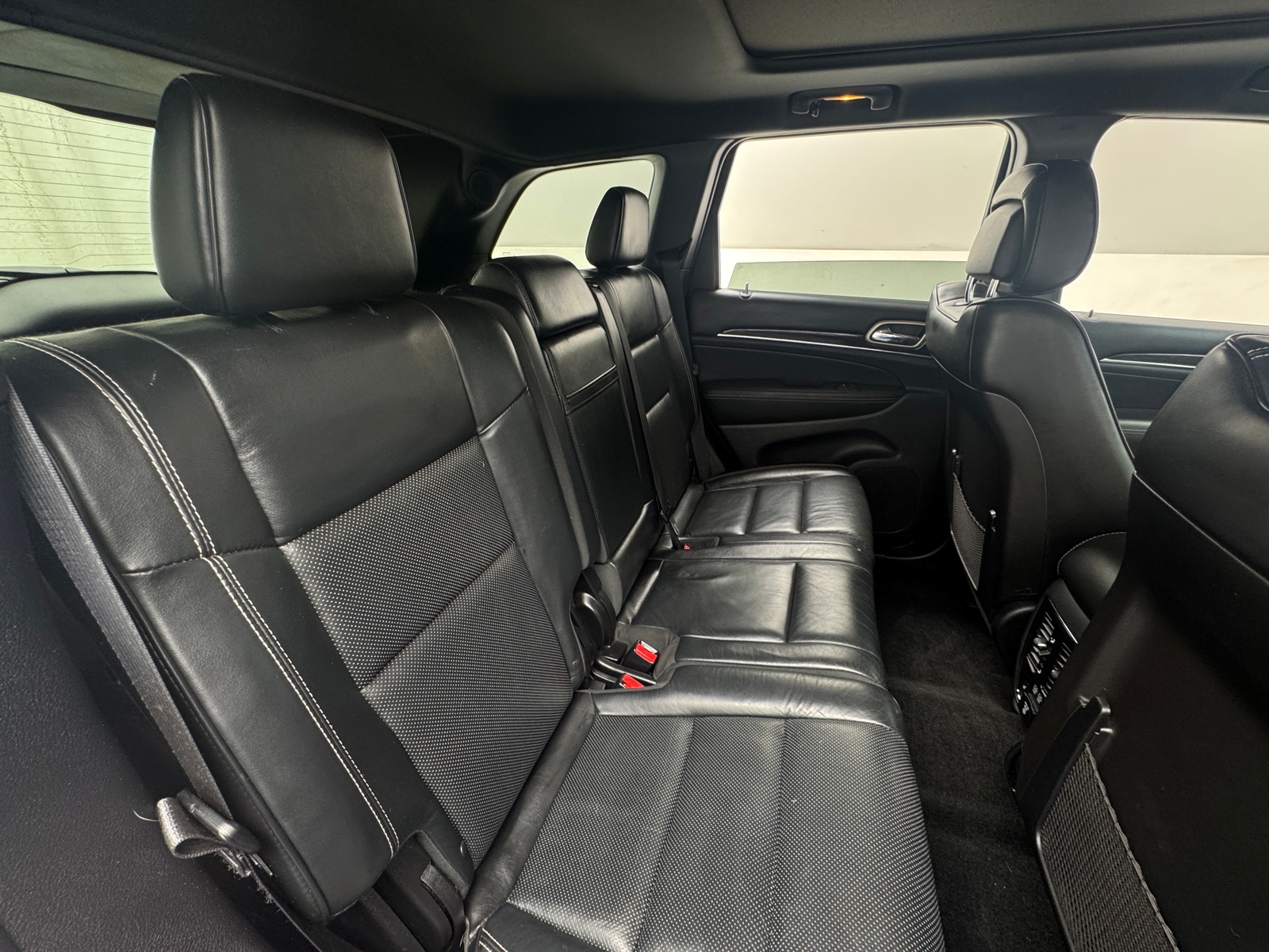 Thumbnail: 2015 Jeep Grand Cherokee - 5