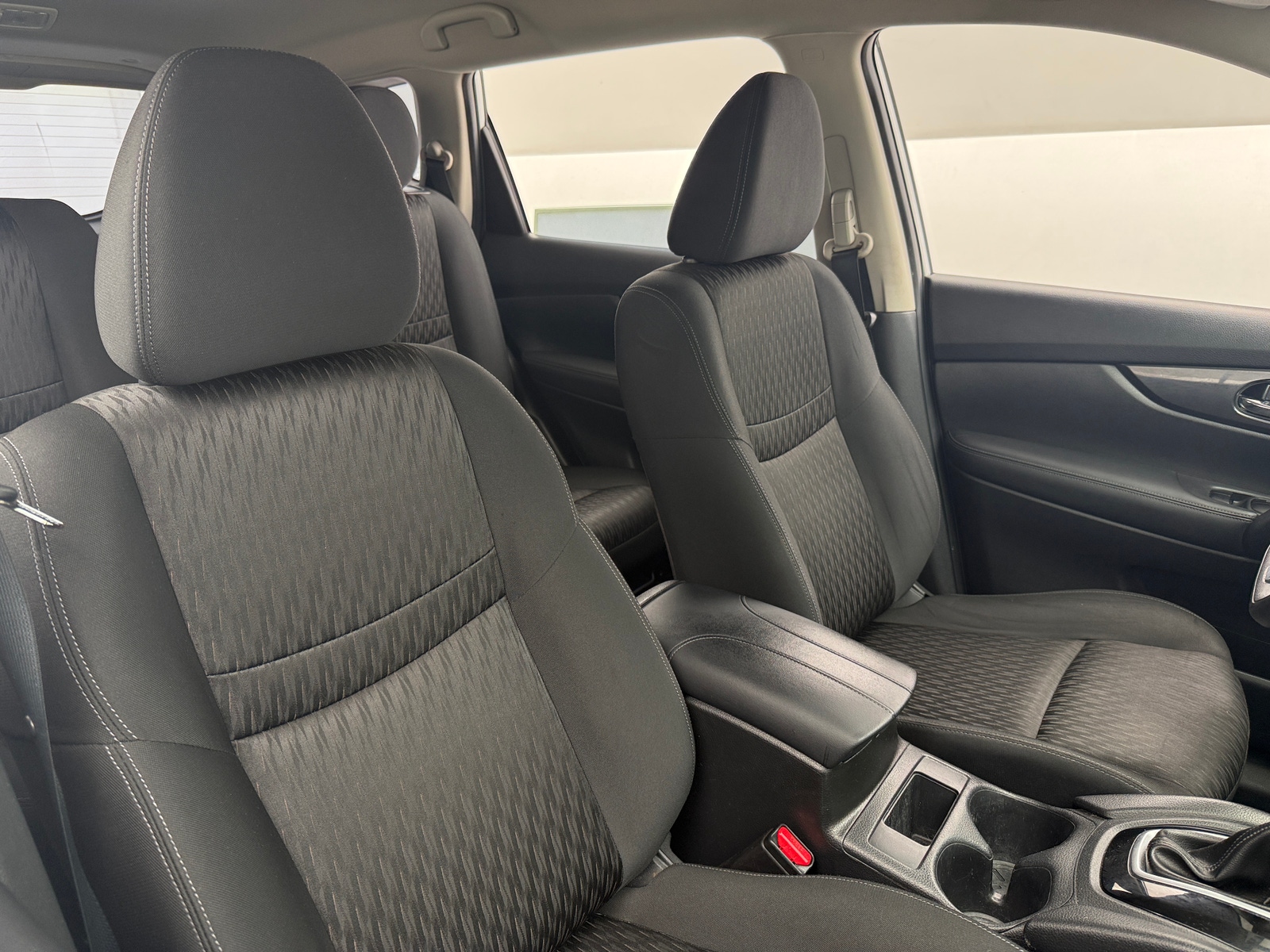 Thumbnail: 2018 Nissan Rogue - 2