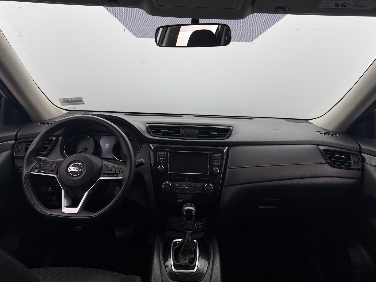 Thumbnail: 2018 Nissan Rogue - 3