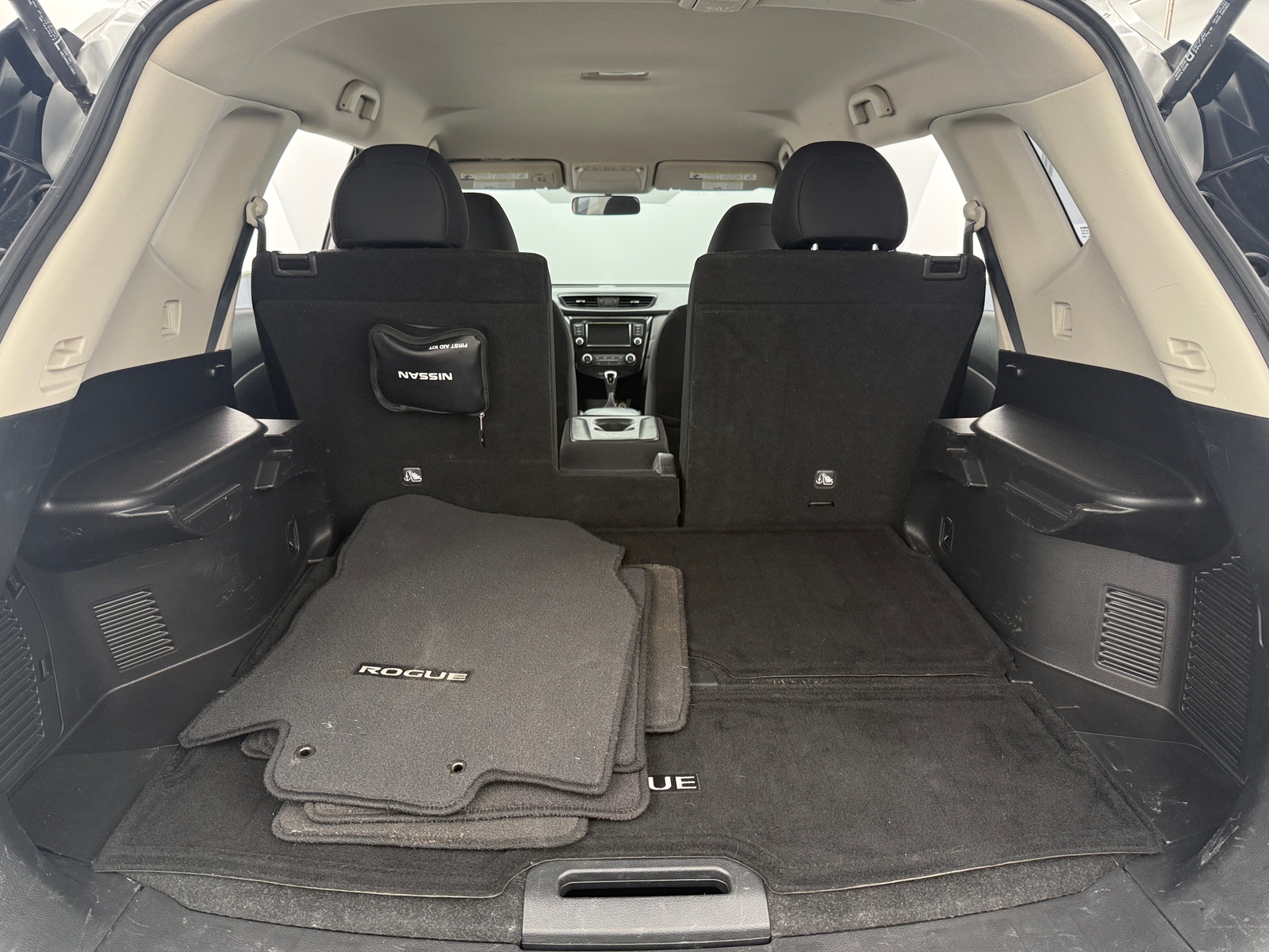 Thumbnail: 2018 Nissan Rogue - 7