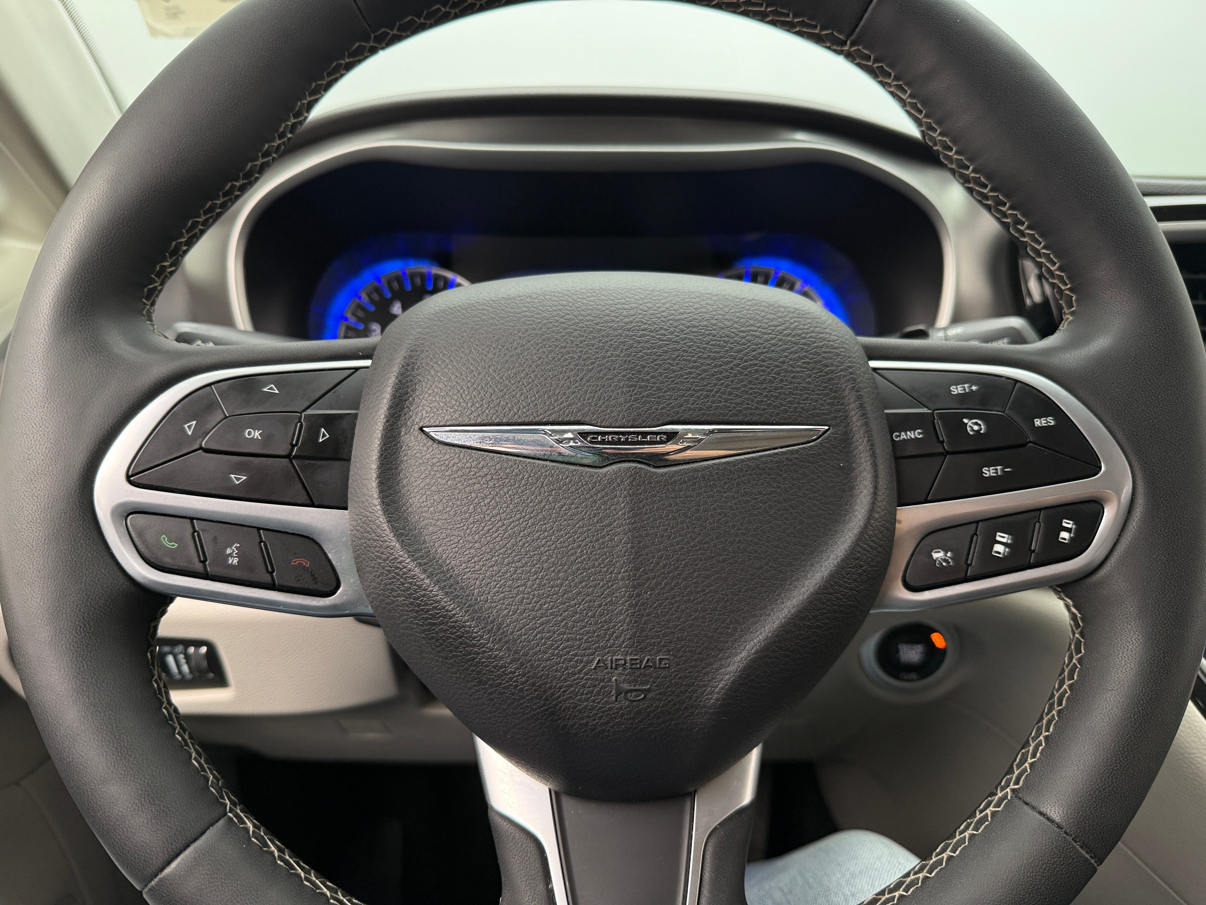 2024 Chrysler Pacifica